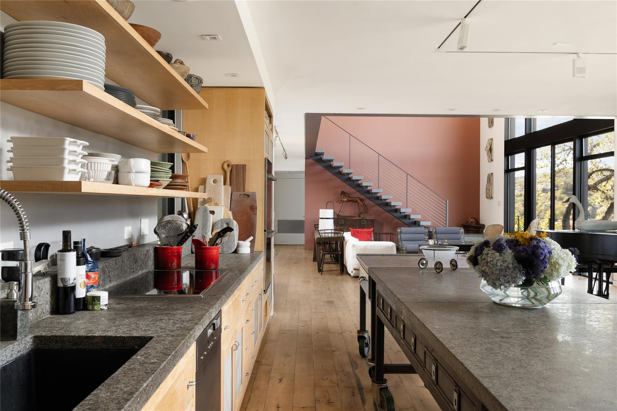 2200 Scenic Dr, Austin, TX 78703