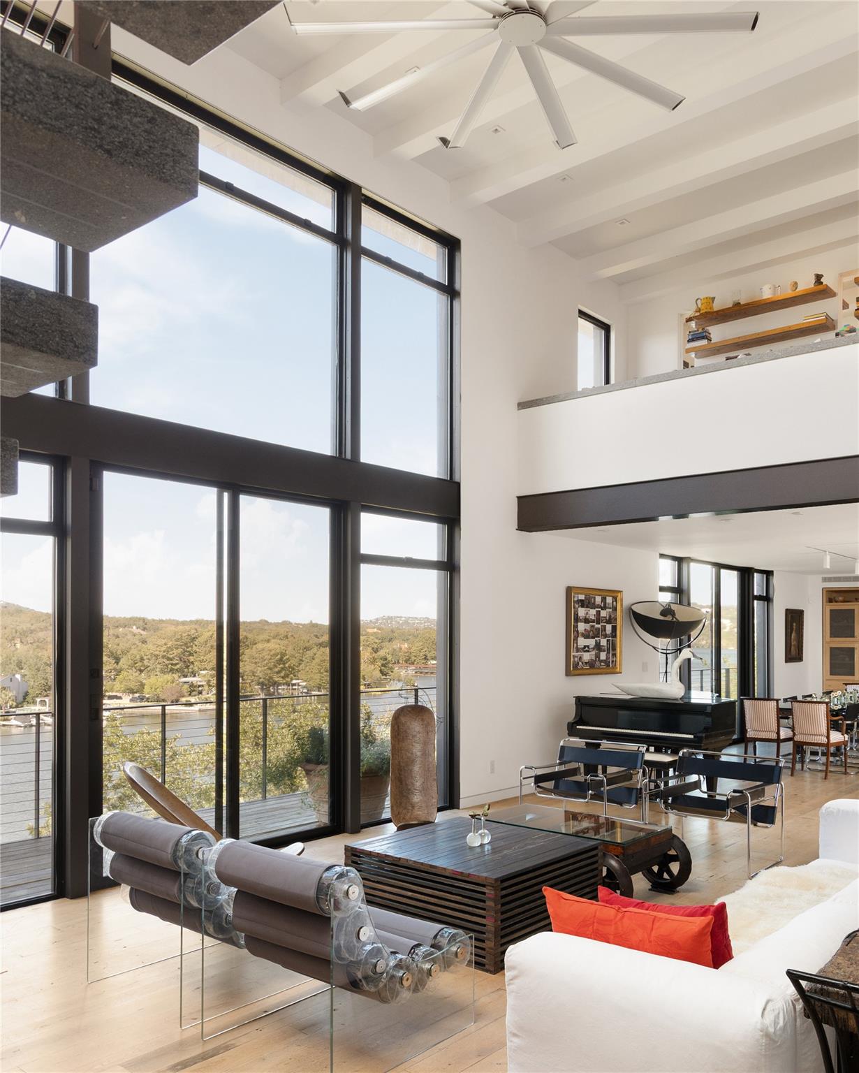 2200 Scenic Dr, Austin, TX 78703