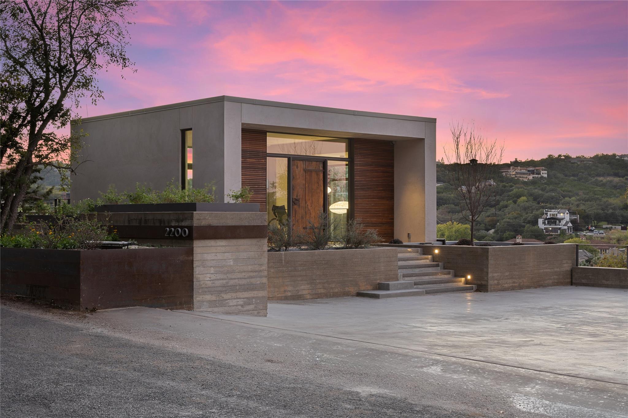 2200 Scenic Dr, Austin, TX 78703