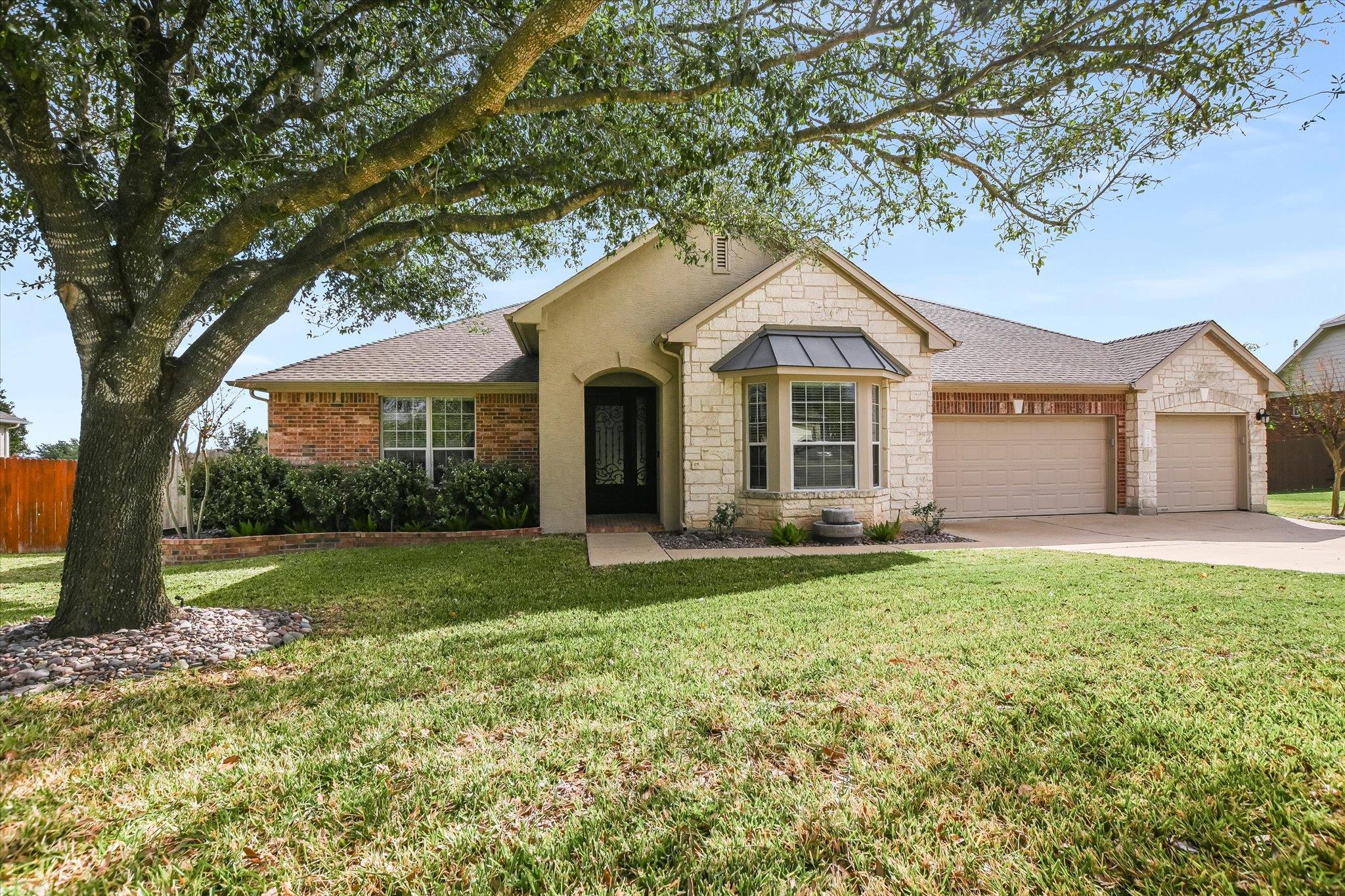 20105 Farm Pond Ln, Pflugerville, TX 78660