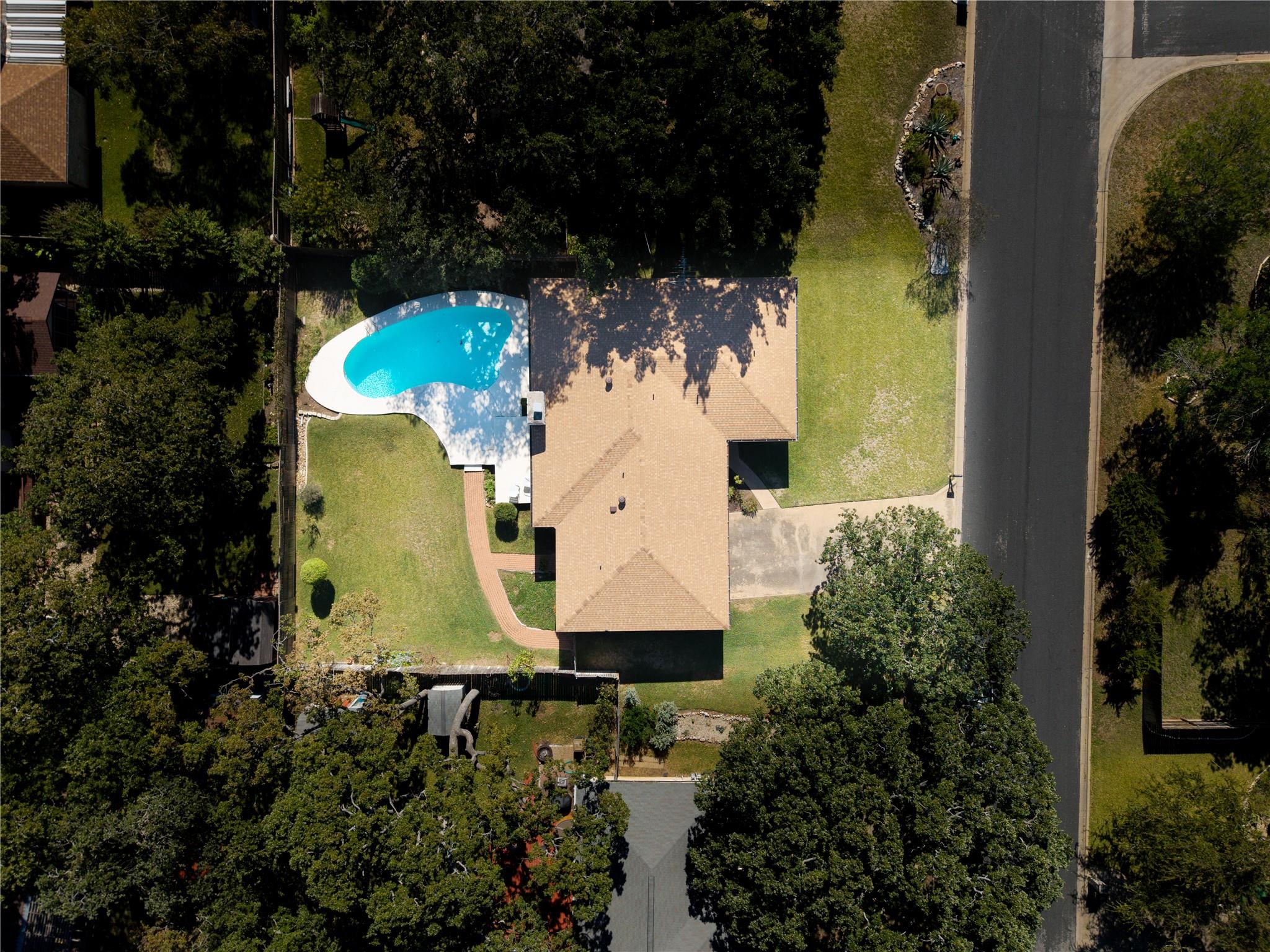 300 Innwood Dr, Georgetown, TX 78628