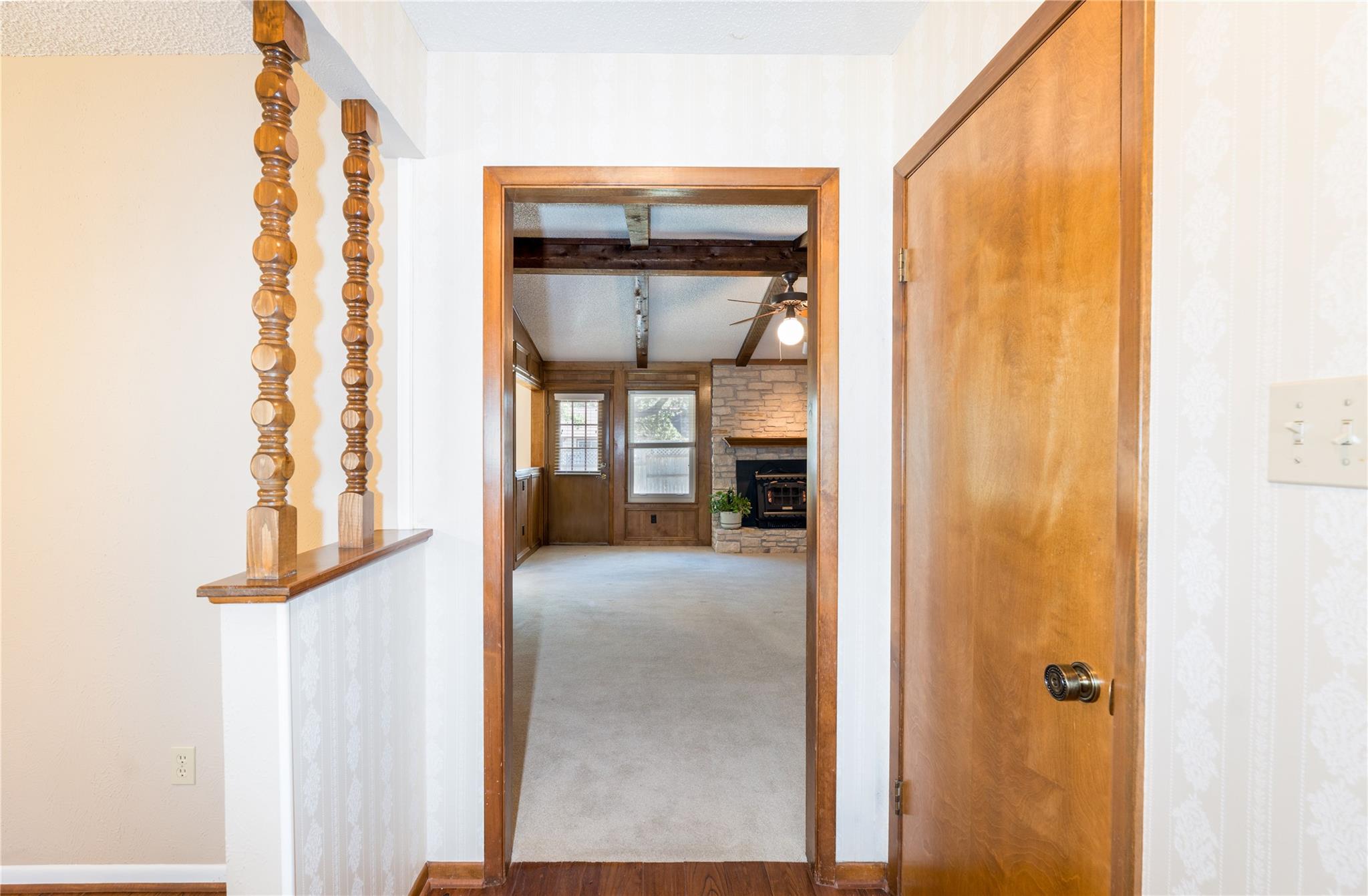 300 Innwood Dr, Georgetown, TX 78628