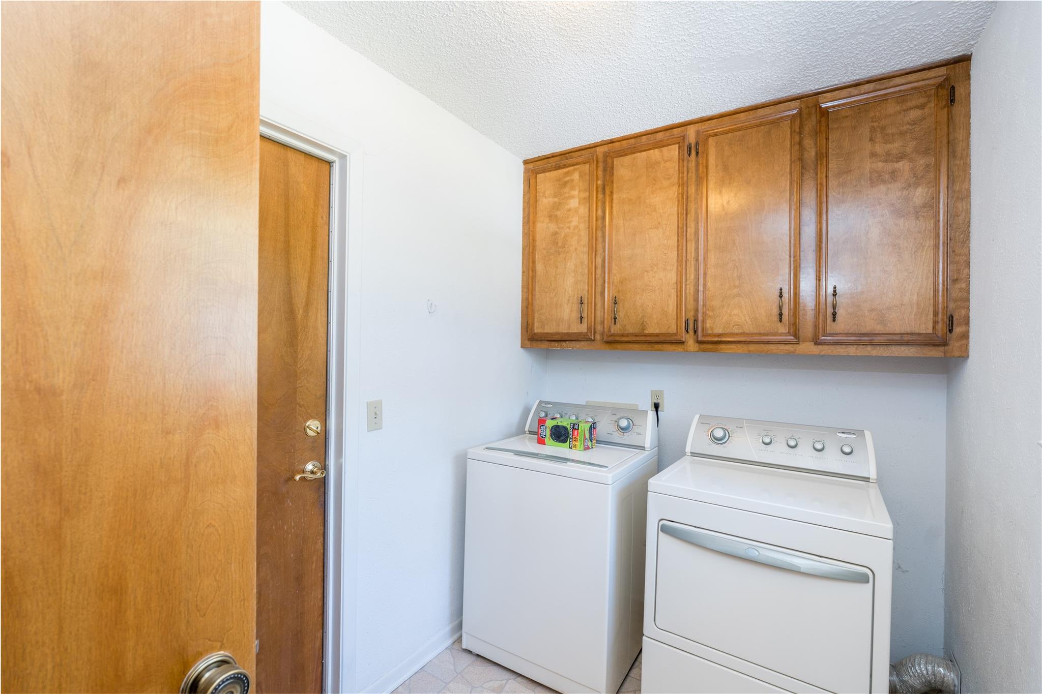 300 Innwood Dr, Georgetown, TX 78628