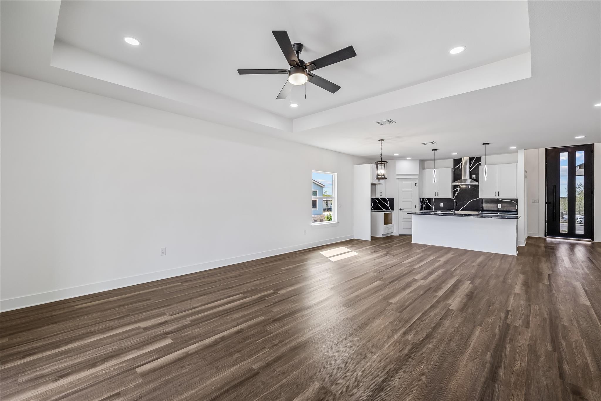 232 Amaranta Ln, Dale, TX 78616