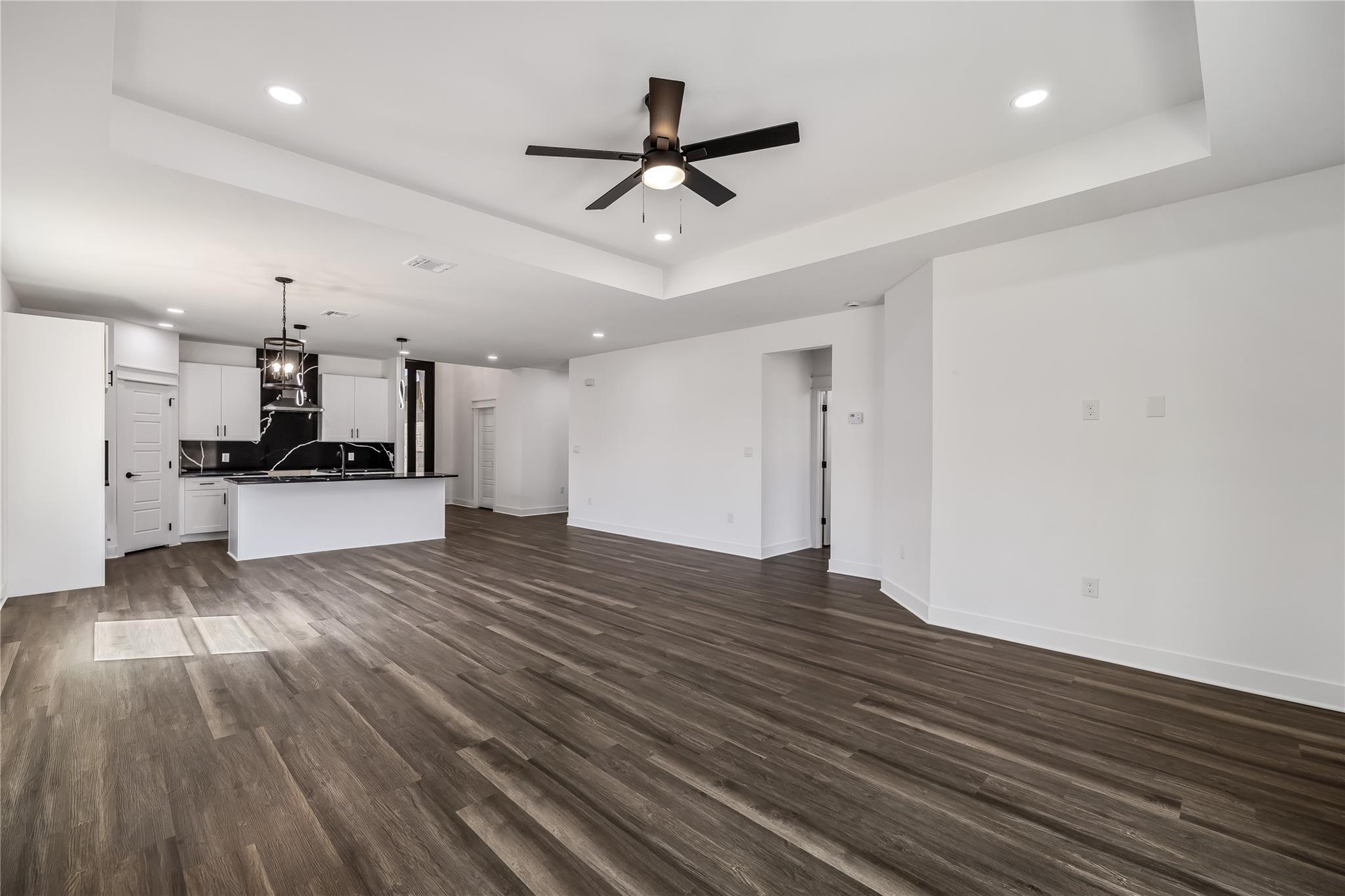 232 Amaranta Ln, Dale, TX 78616