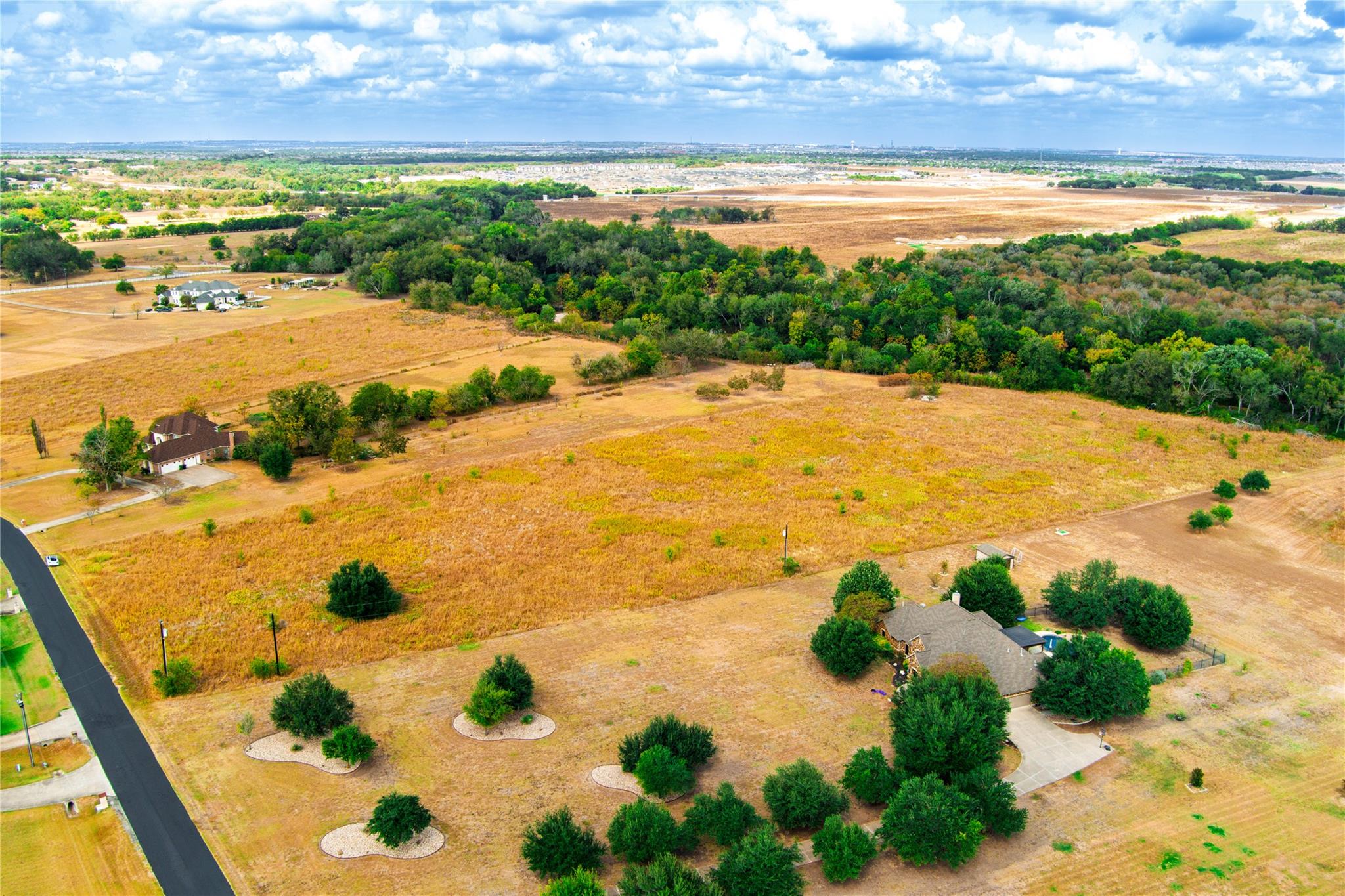 159 Brushy Creek Trl, Hutto, TX 78634