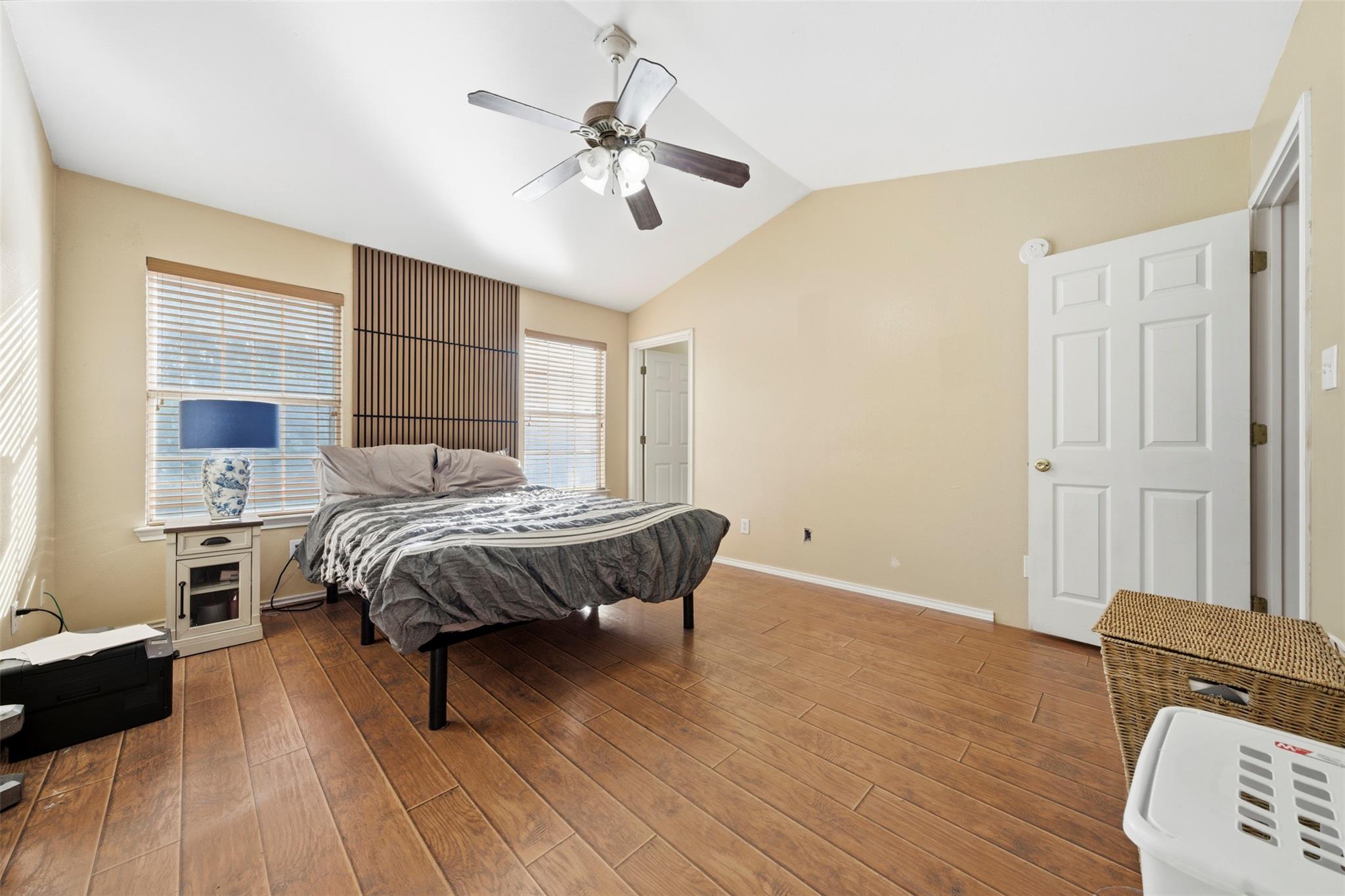 105 Snyders Trl, Liberty Hill, TX 78642