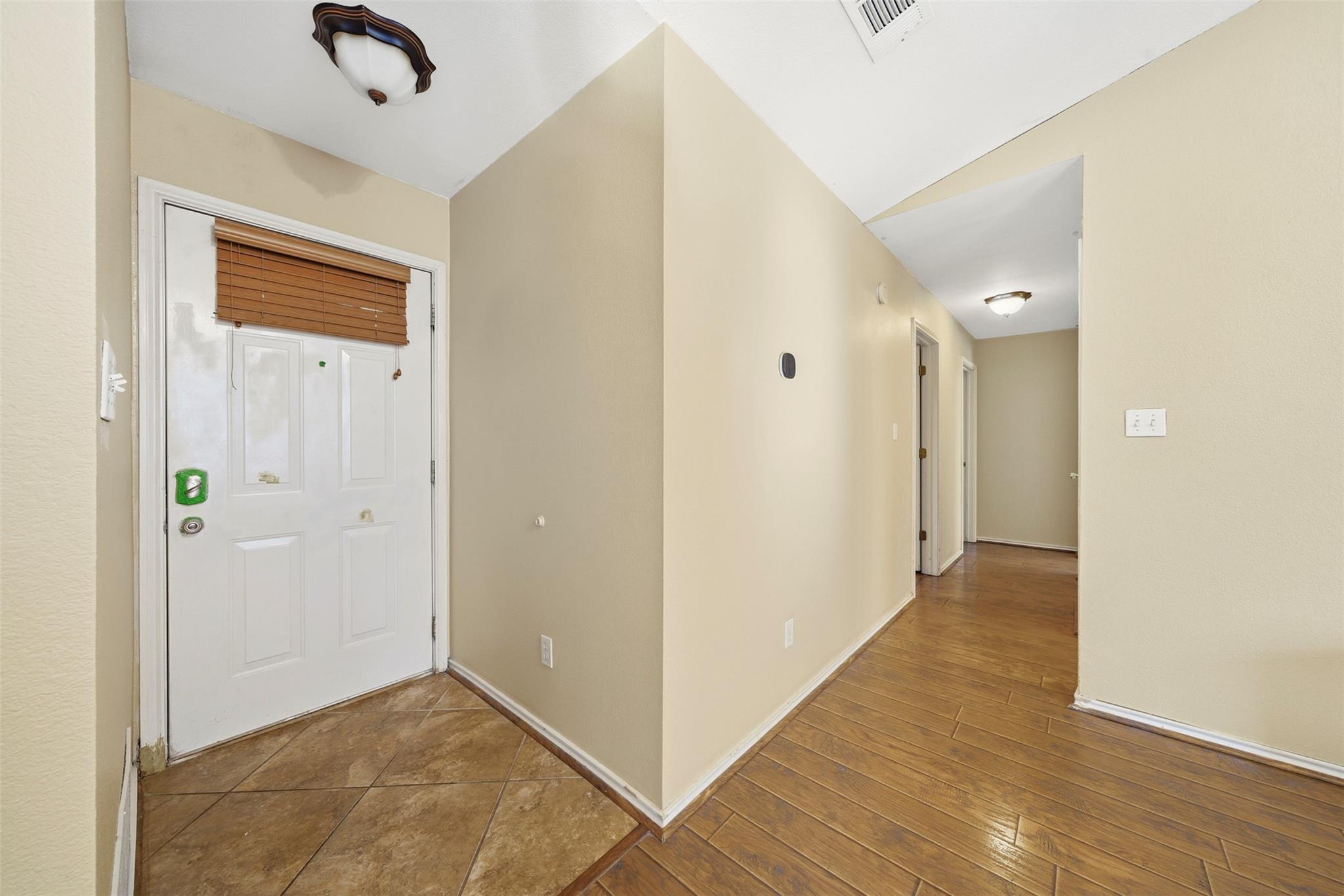 105 Snyders Trl, Liberty Hill, TX 78642