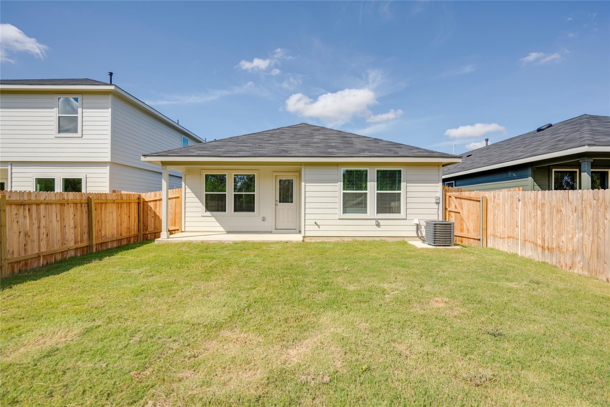 113 Langston St, Maxwell, TX 78656