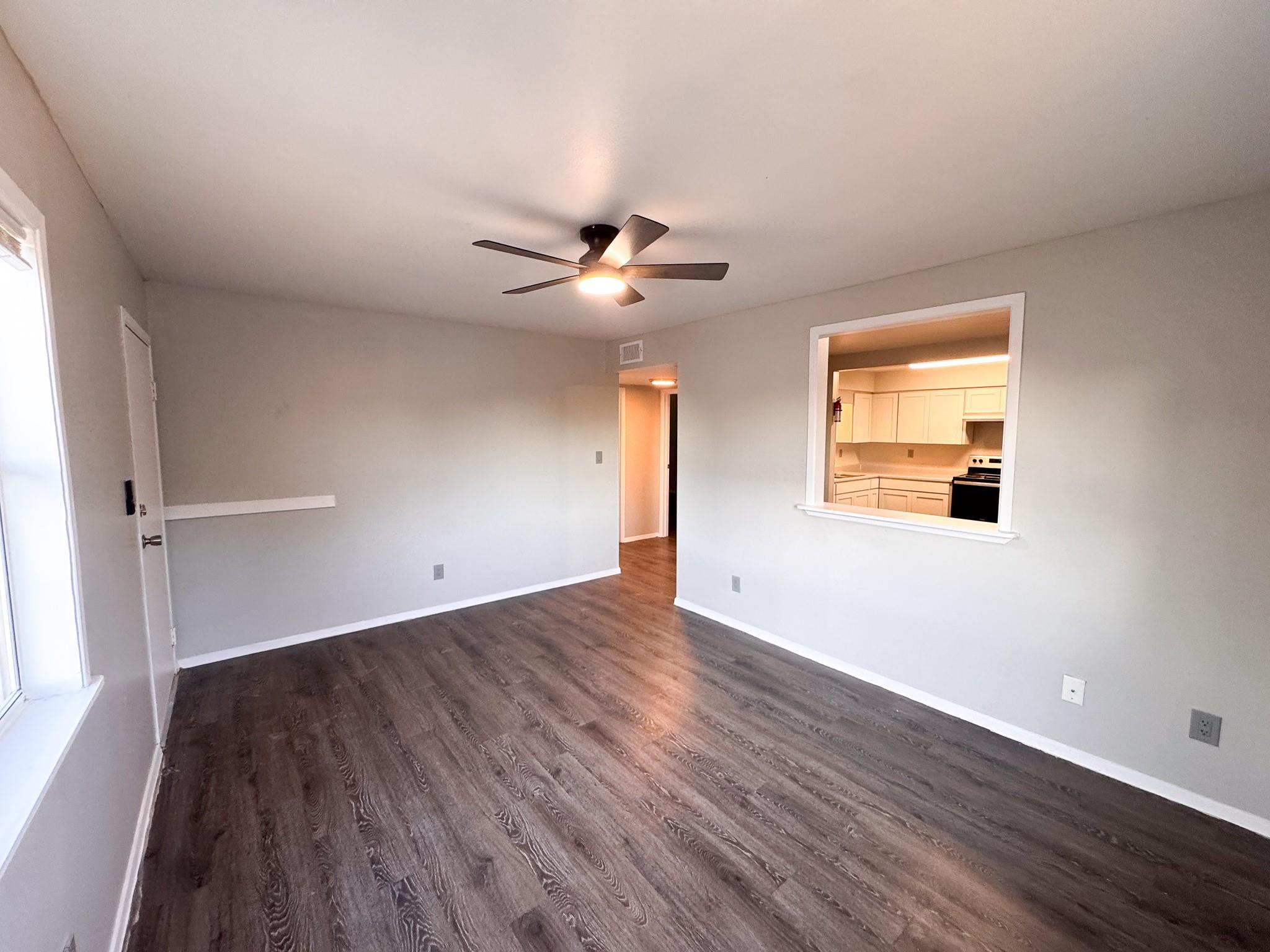 1050 FM 970 # B, Florence, TX 76527