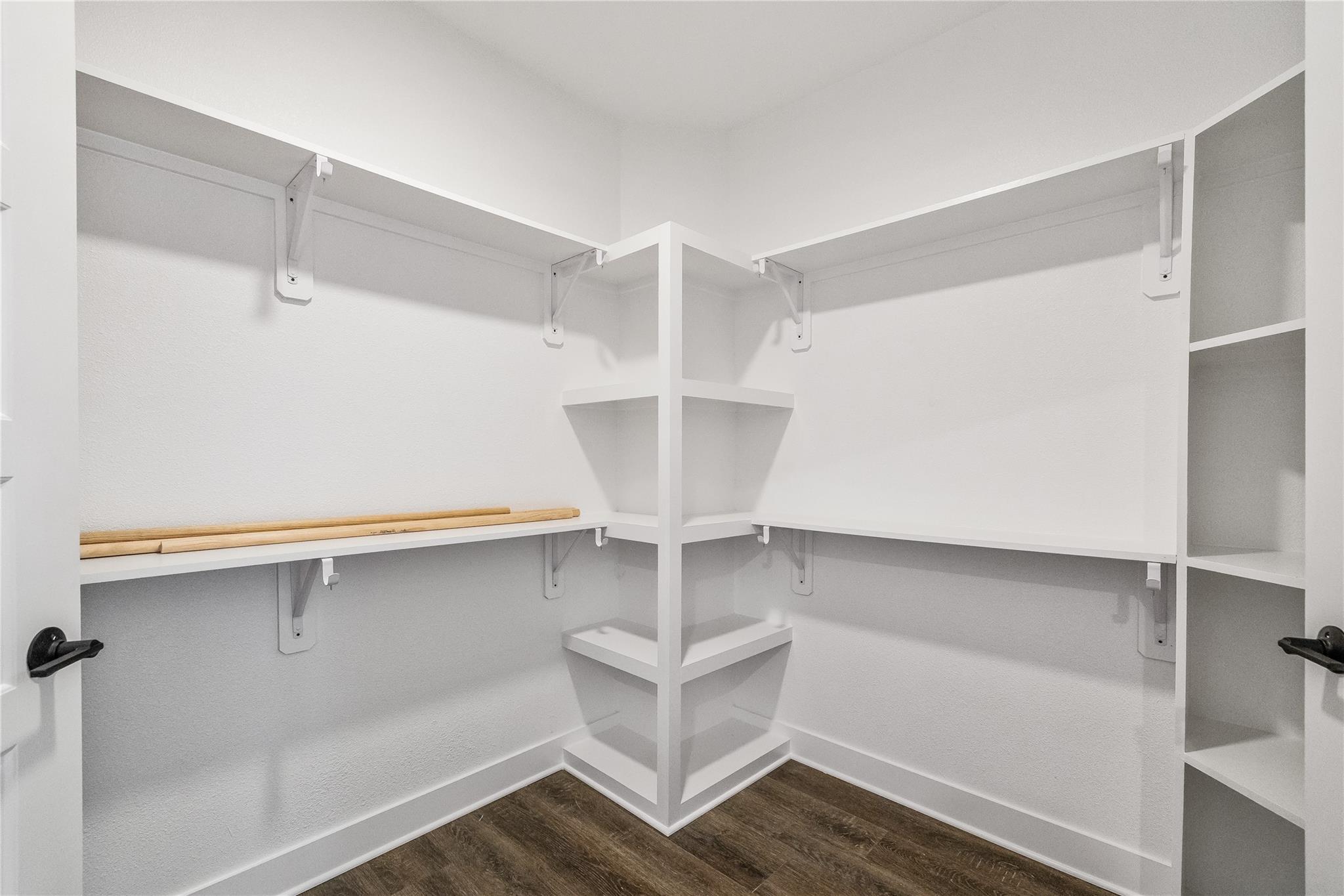 242 Amaranta Ln, Dale, TX 78616