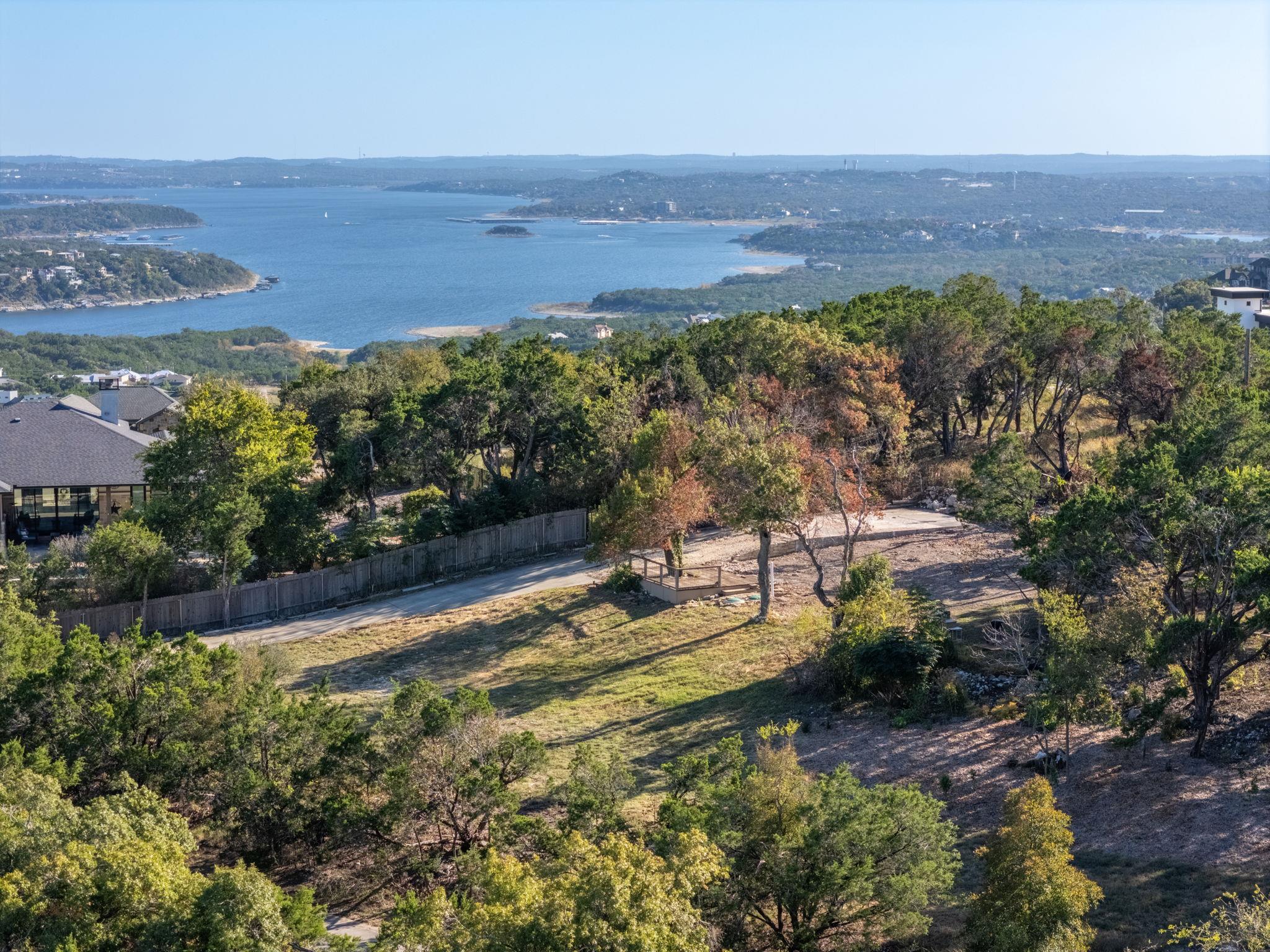 9003 & 9007 Grandview Dr, Jonestown, TX 78645