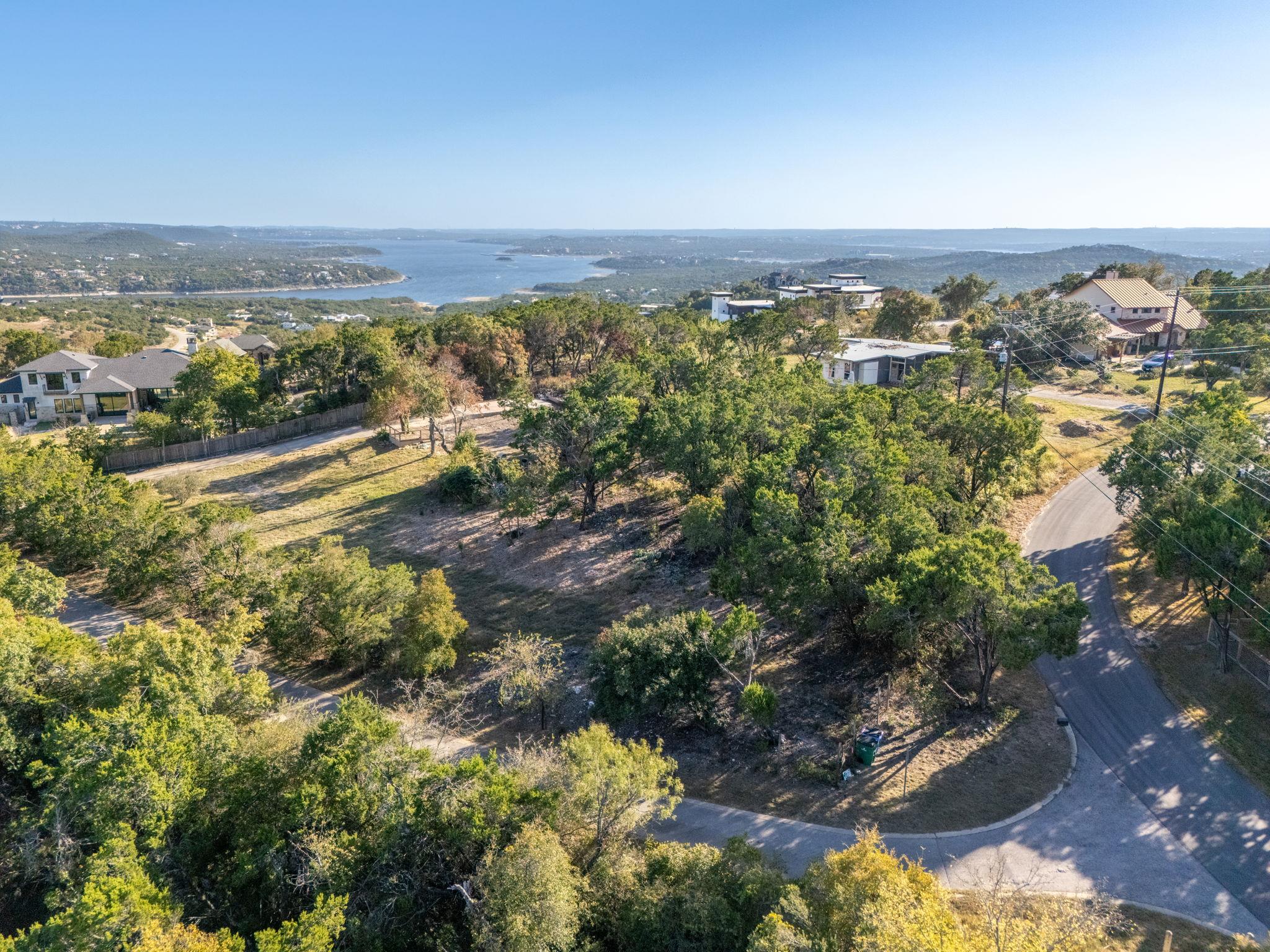 9003 & 9007 Grandview Dr, Jonestown, TX 78645