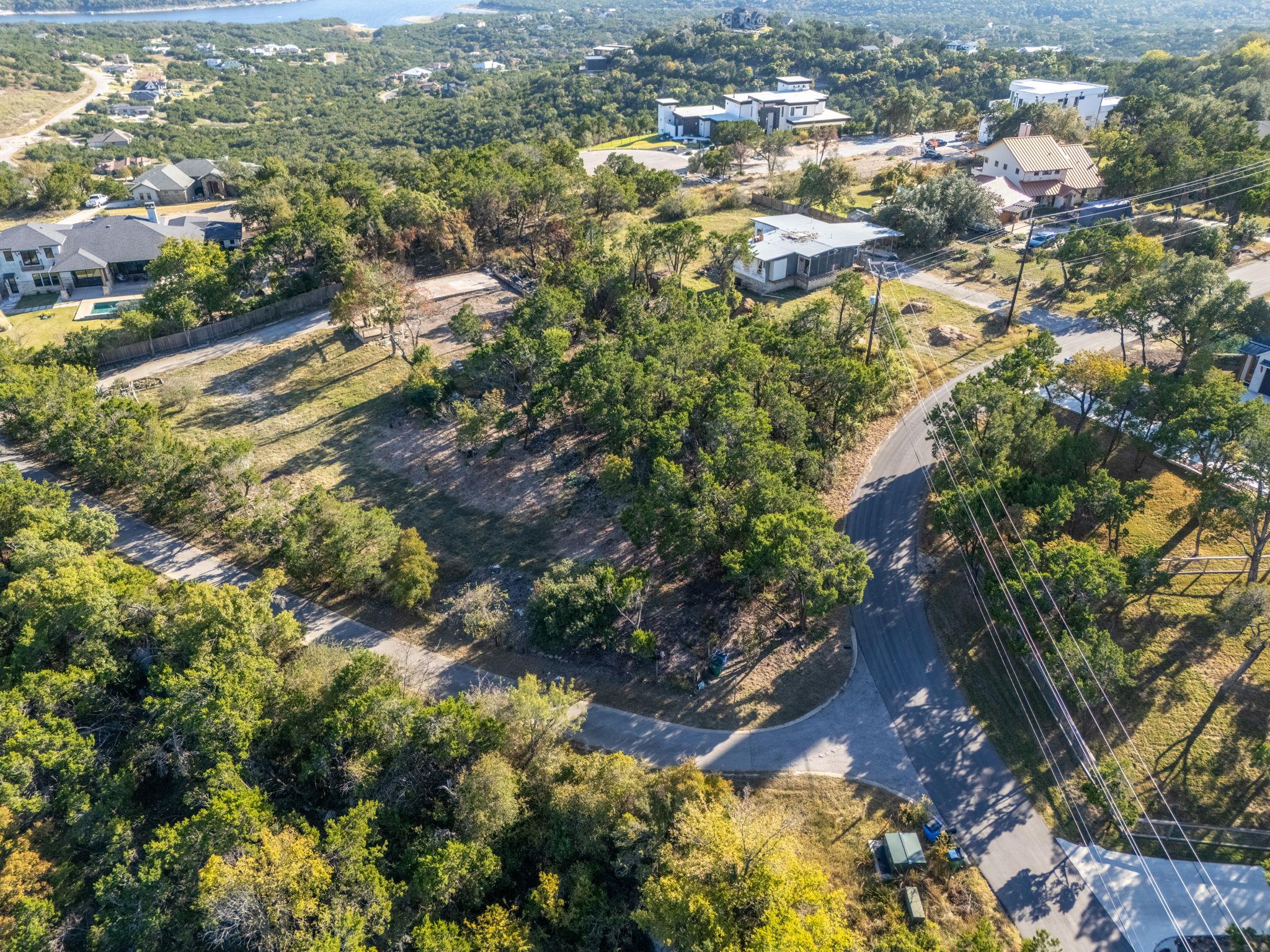 9003 & 9007 Grandview Dr, Jonestown, TX 78645