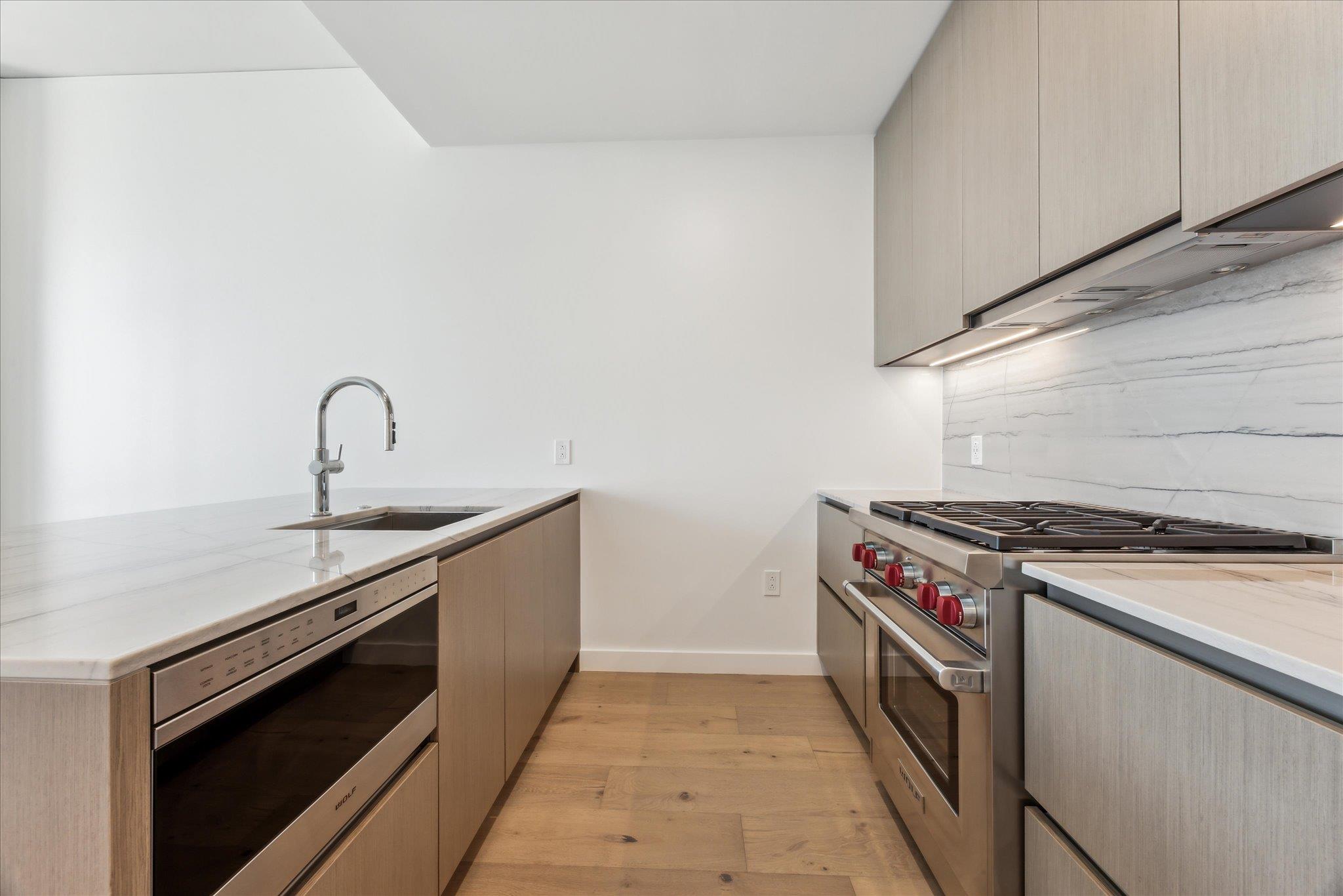 610 Davis St # 3010, Austin, TX 78701