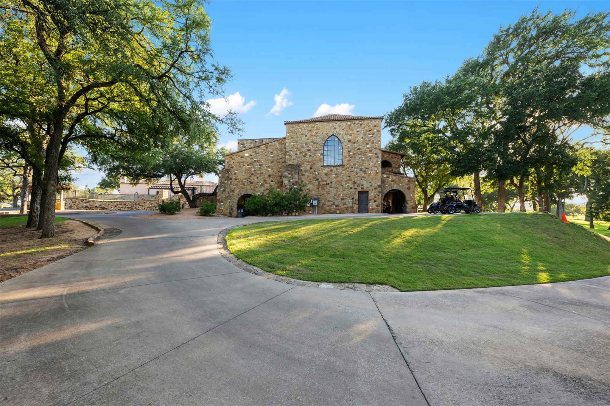 203 La Serena Loop, Horseshoe Bay, TX 78657