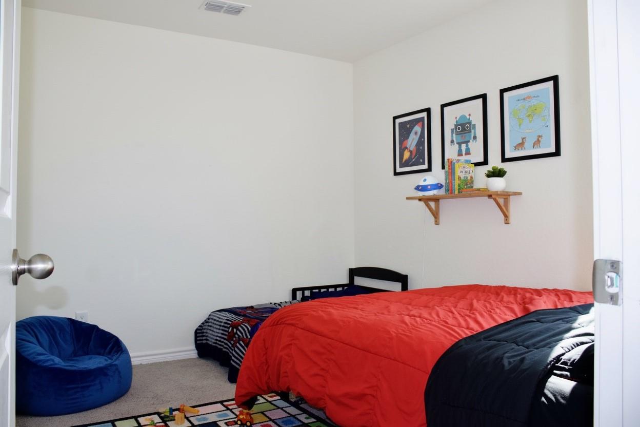 351 Blacktail Dr, New Braunfels, TX 78130