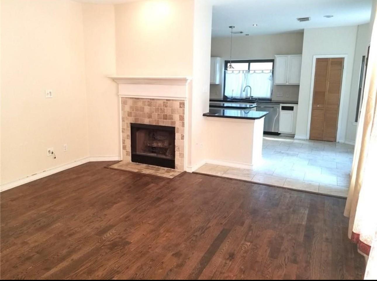 406 Settlers Valley Dr, Pflugerville, TX 78660