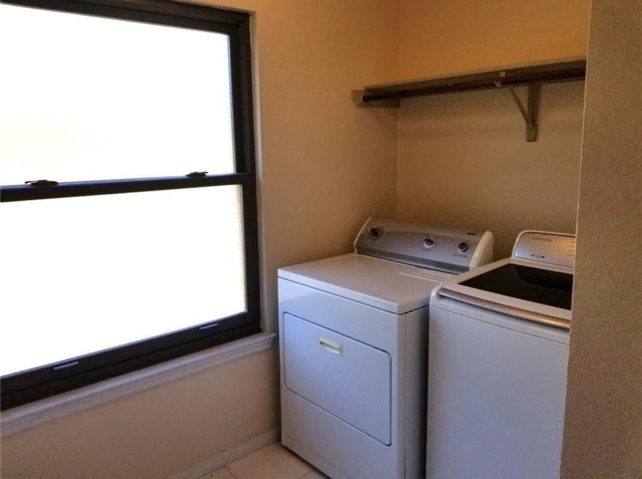 406 Settlers Valley Dr, Pflugerville, TX 78660