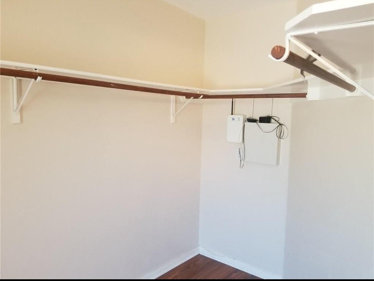 406 Settlers Valley Dr, Pflugerville, TX 78660