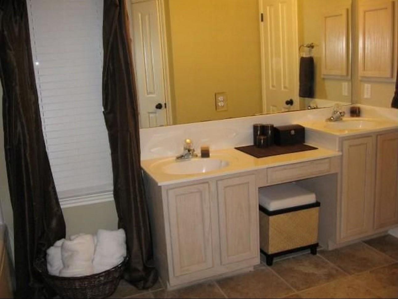 406 Settlers Valley Dr, Pflugerville, TX 78660