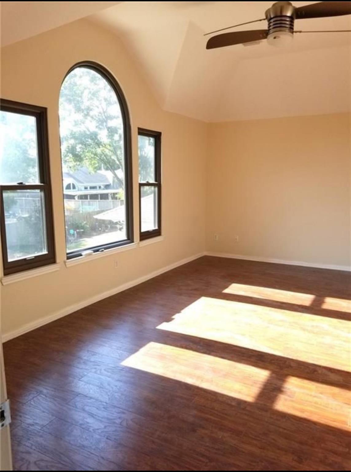 406 Settlers Valley Dr, Pflugerville, TX 78660