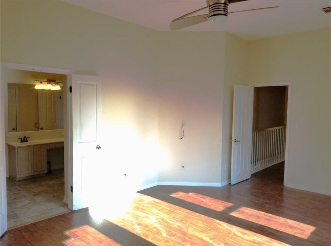 406 Settlers Valley Dr, Pflugerville, TX 78660