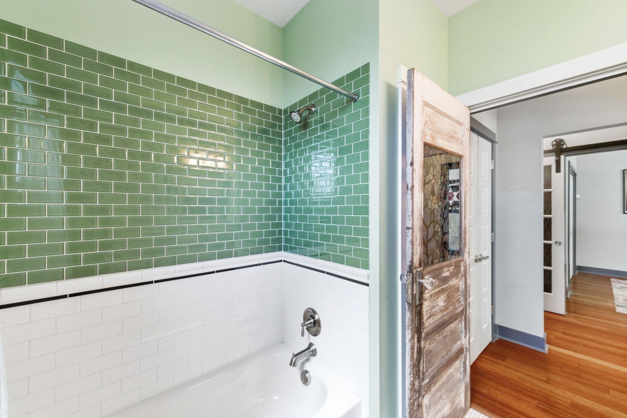 1122 Tillery St, Austin, TX 78702