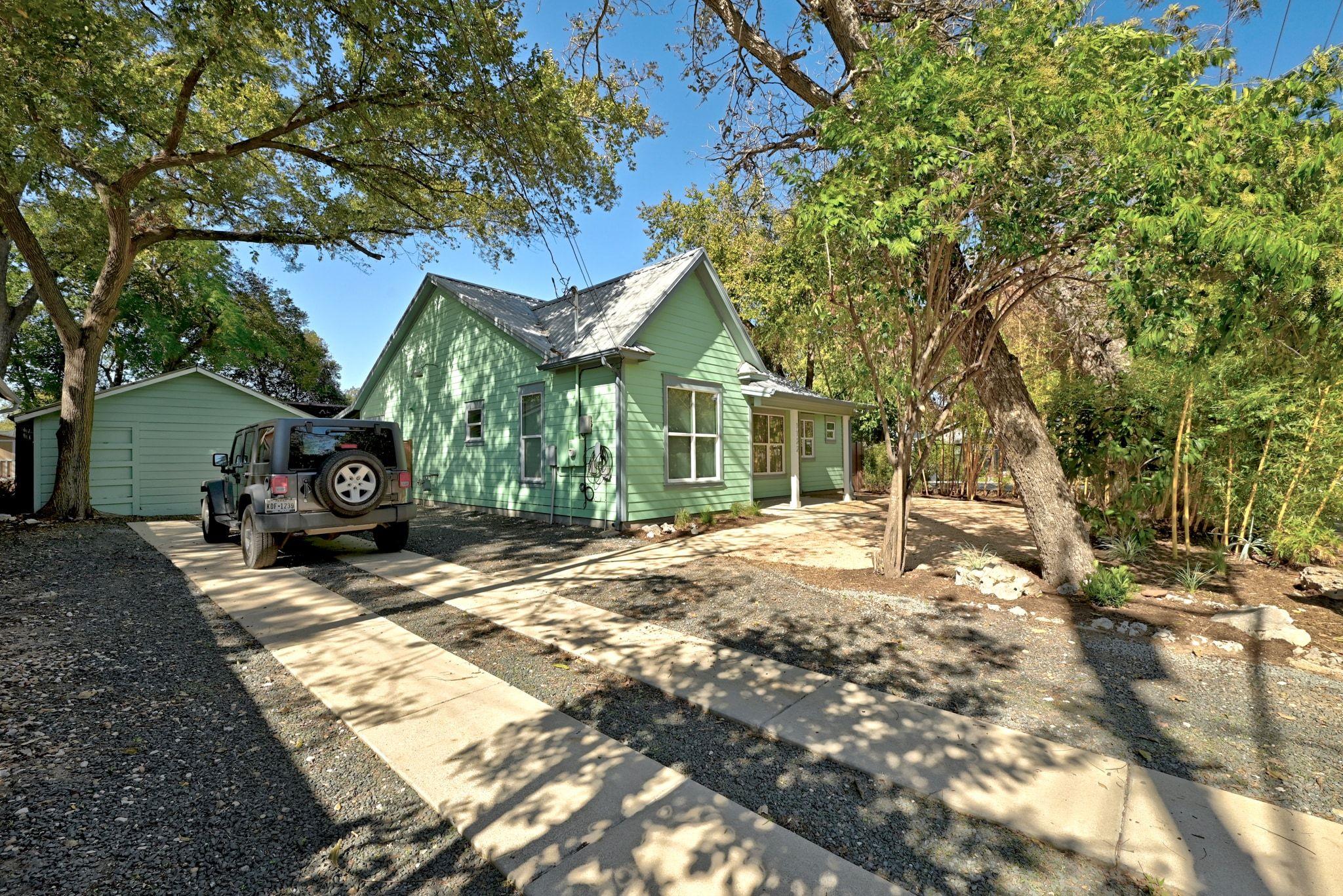 1122 Tillery St, Austin, TX 78702