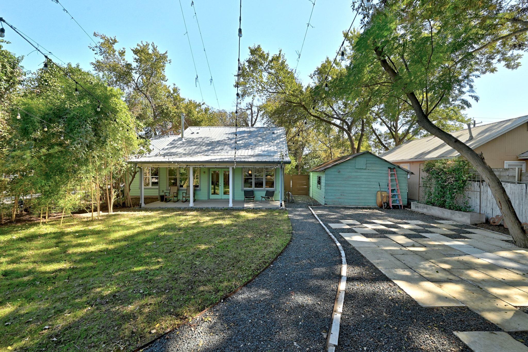 1122 Tillery St, Austin, TX 78702