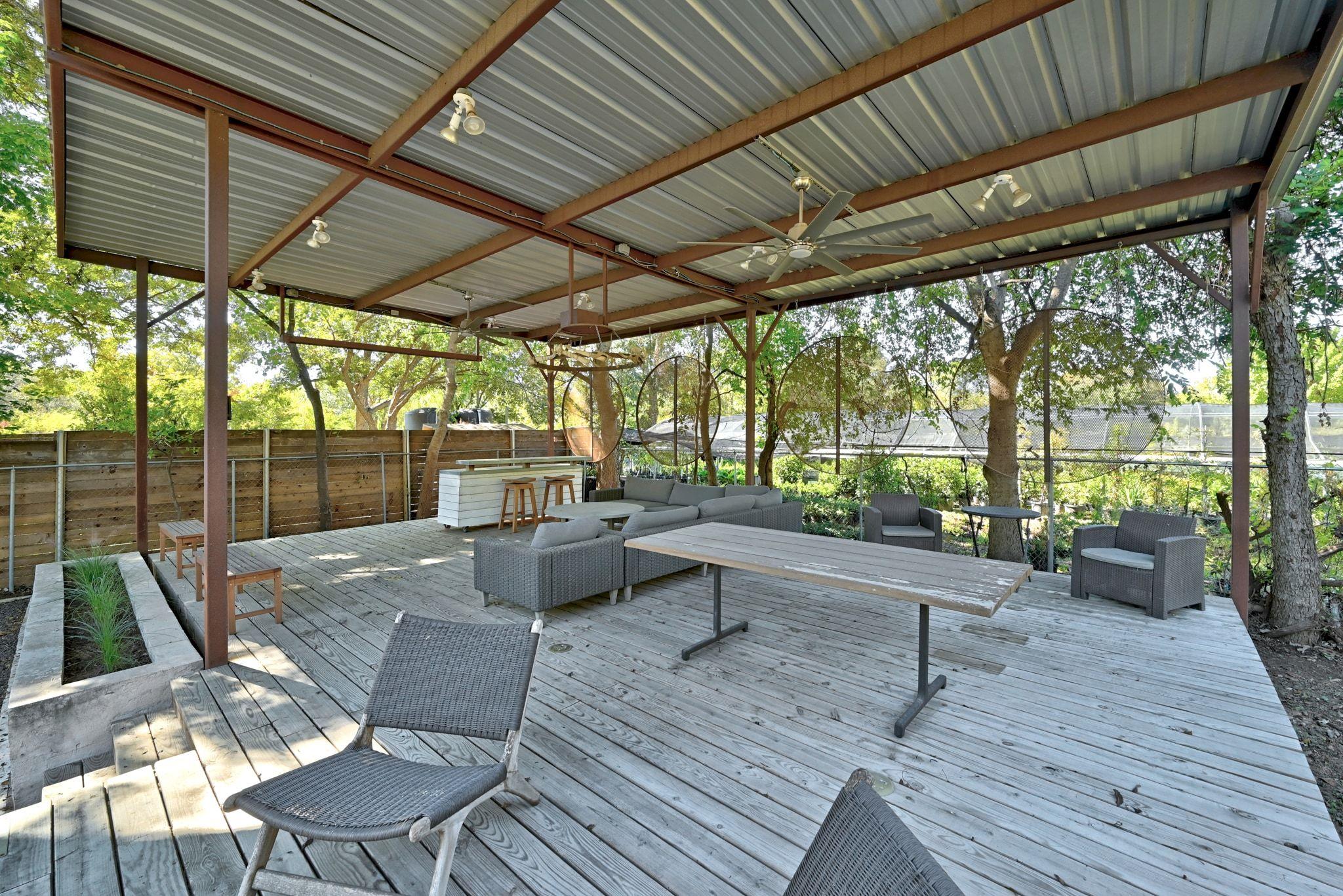 1122 Tillery St, Austin, TX 78702