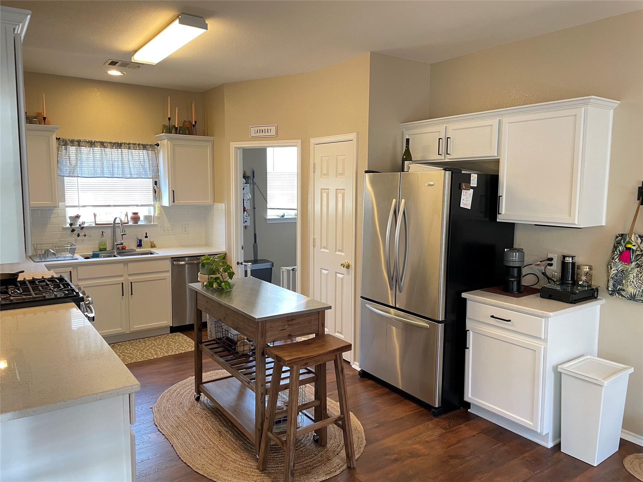 813 Bull Creek Pkwy, Cedar Park, TX 78613