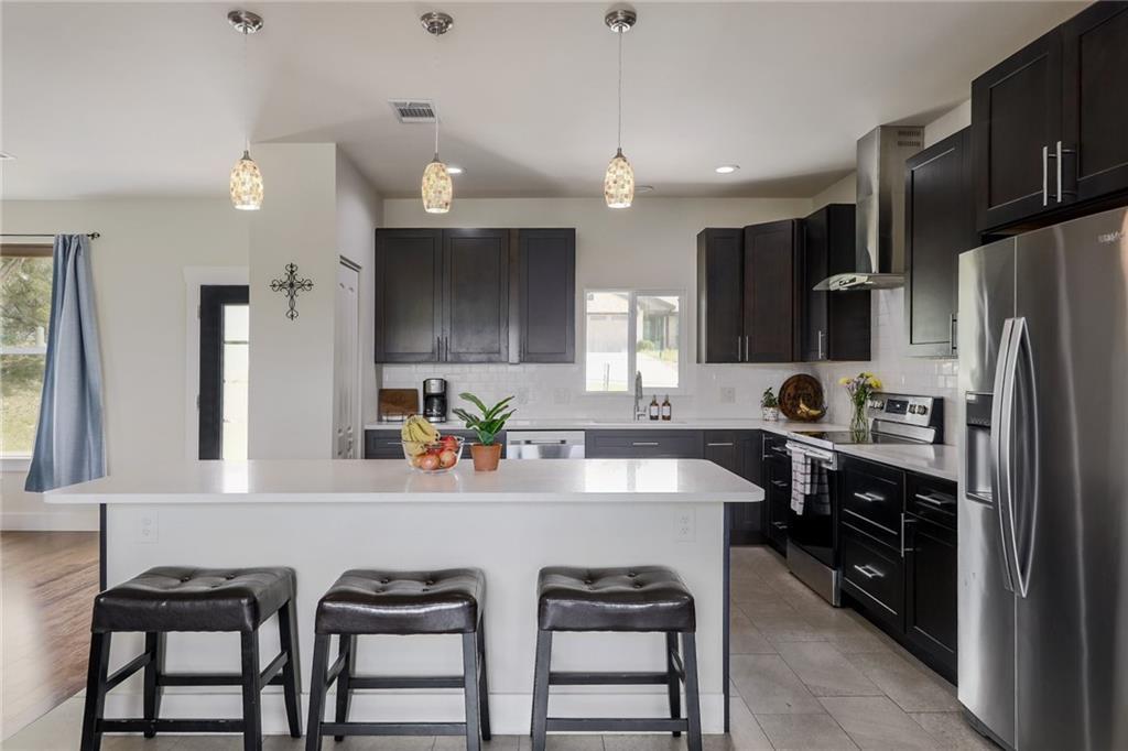 8005 Flintlock Cir, Lago Vista, TX 78645