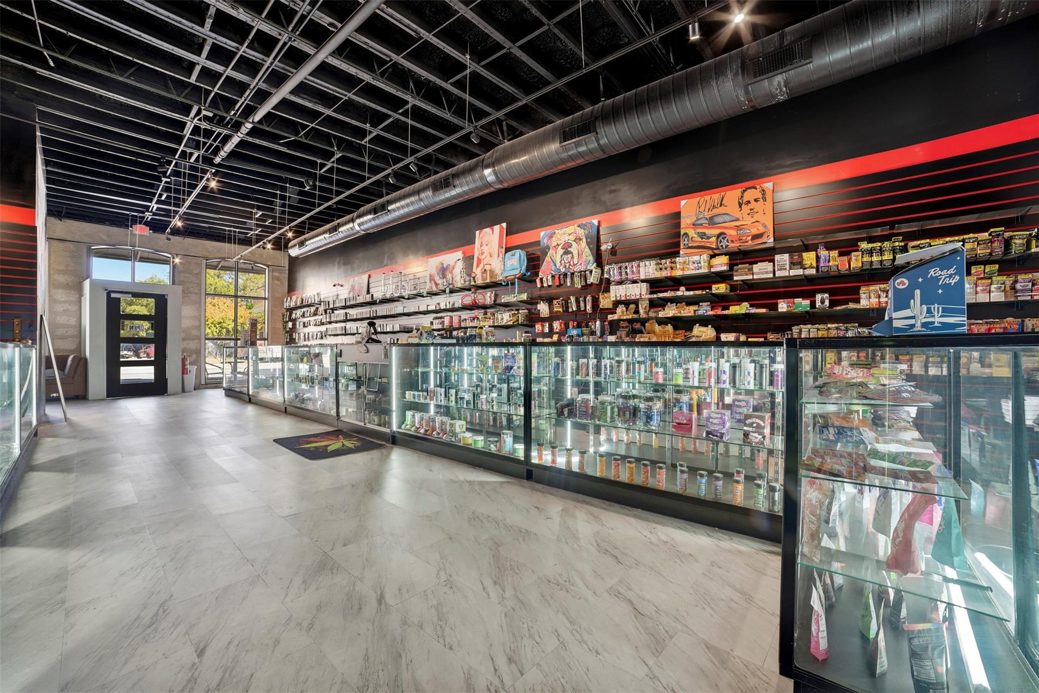 923 LOOP 332 St, Liberty Hill, TX 78642