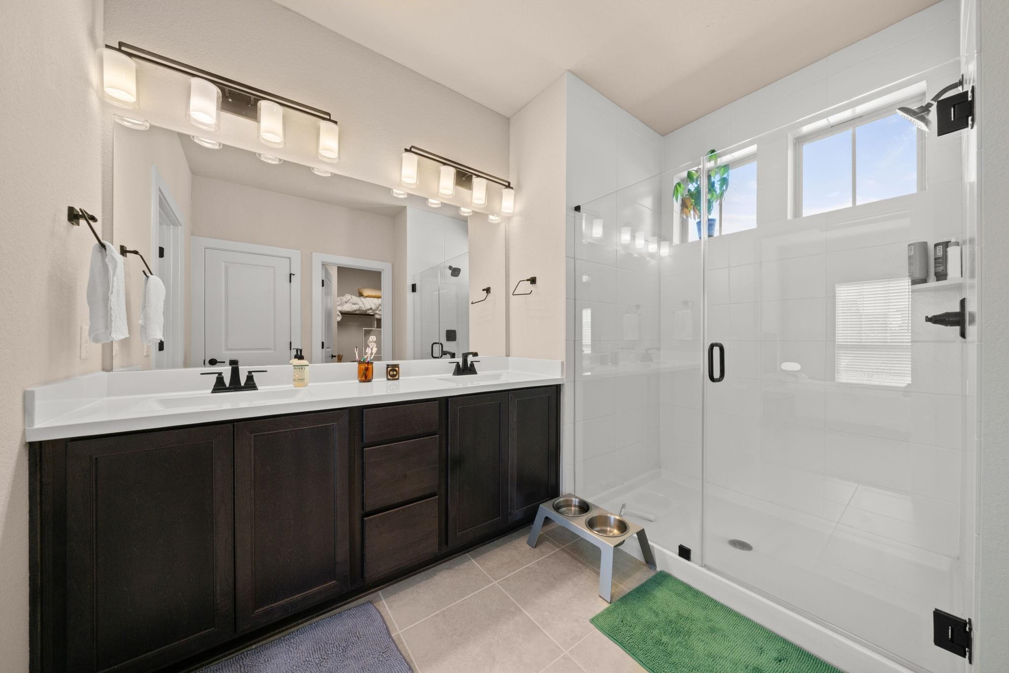 8417 Laughlin Ln, Austin, TX 78744