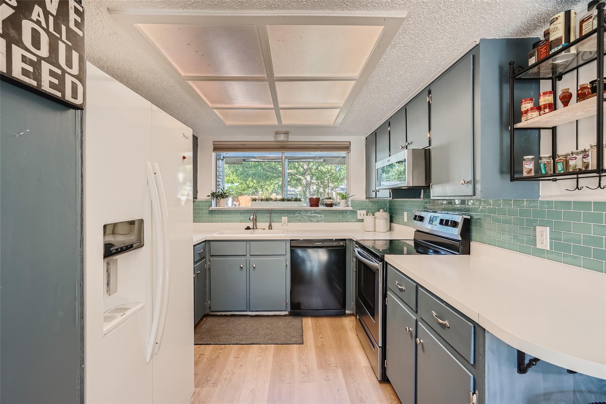 9206 Robins Nest Ln, Austin, TX 78729