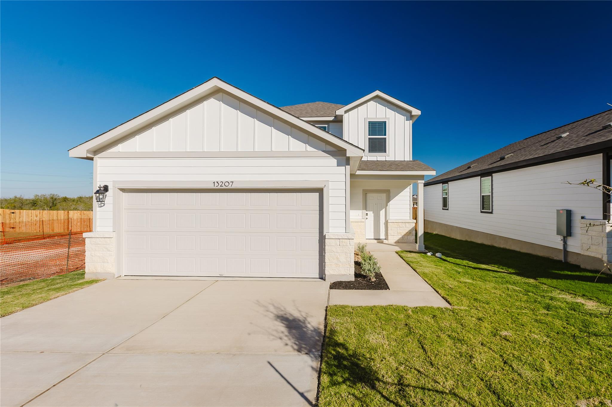 13207 Swift Wind Dr, Buda, TX 78610