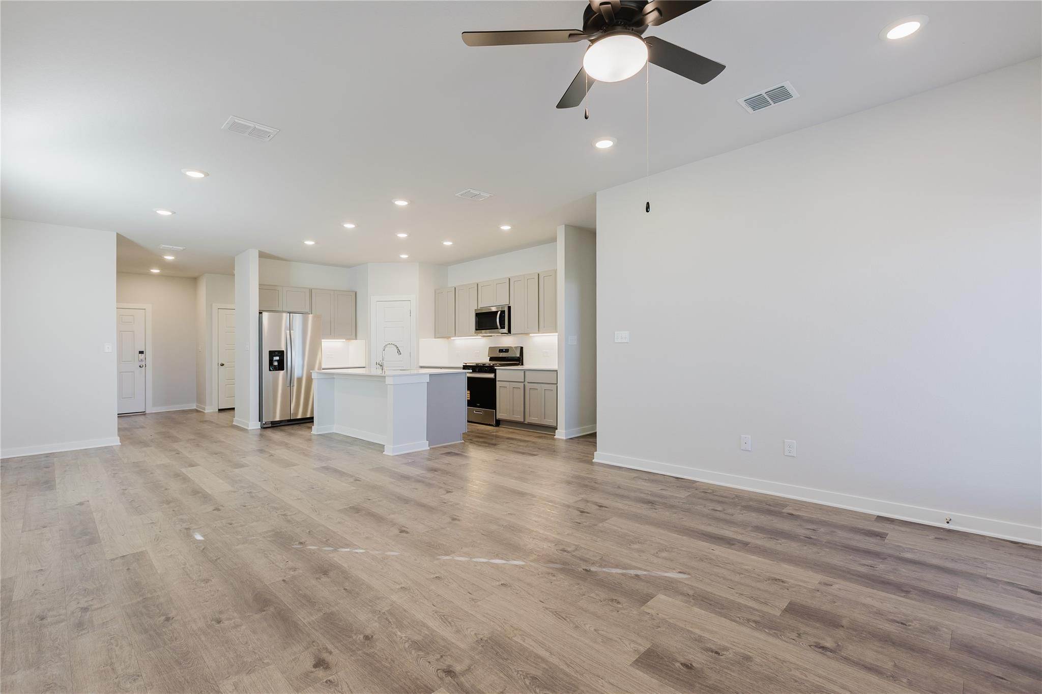 13207 Swift Wind Dr, Buda, TX 78610