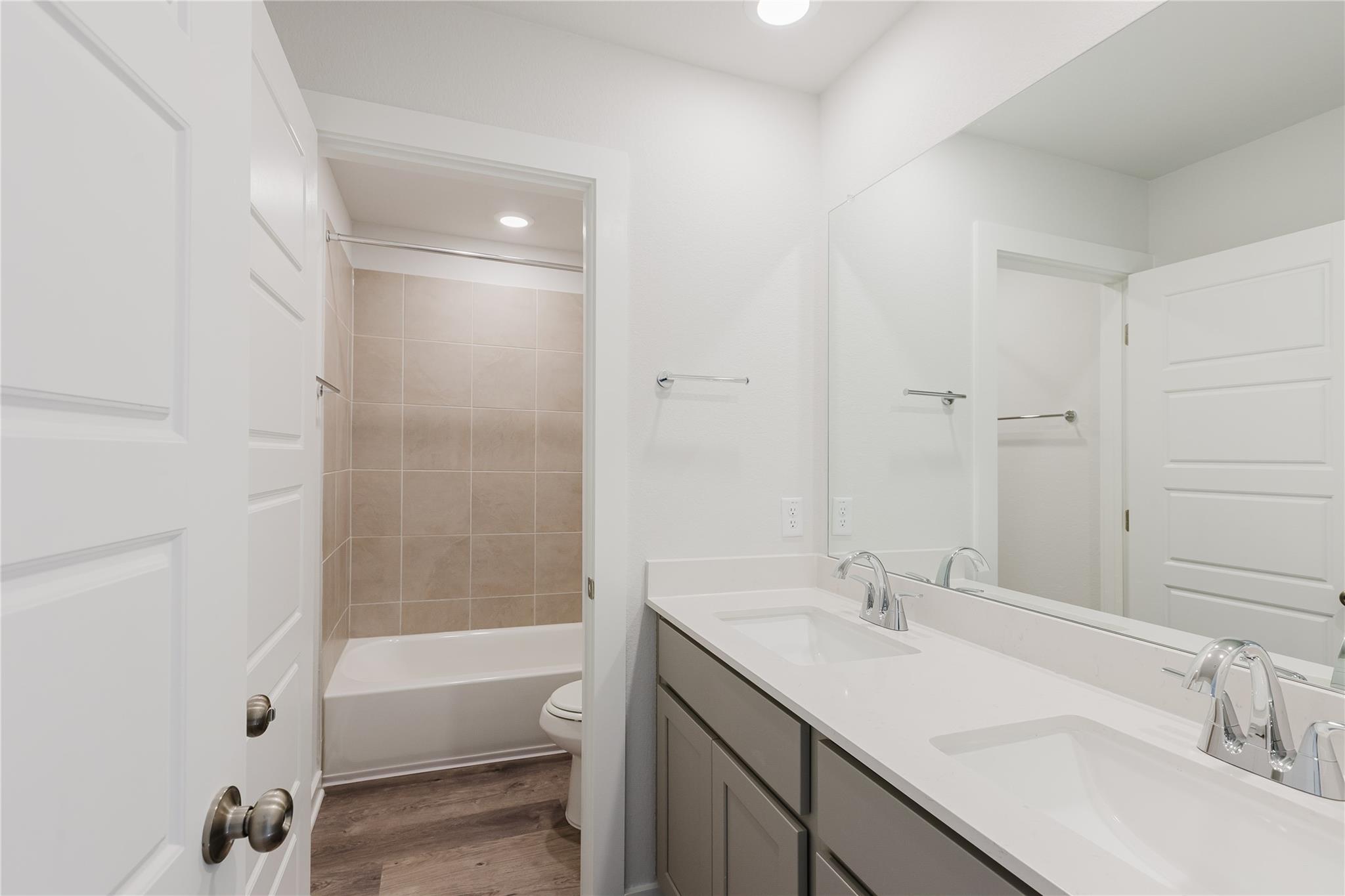 13207 Swift Wind Dr, Buda, TX 78610