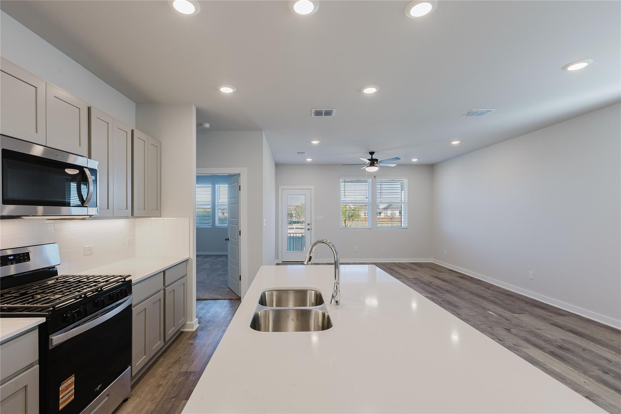 13207 Swift Wind Dr, Buda, TX 78610