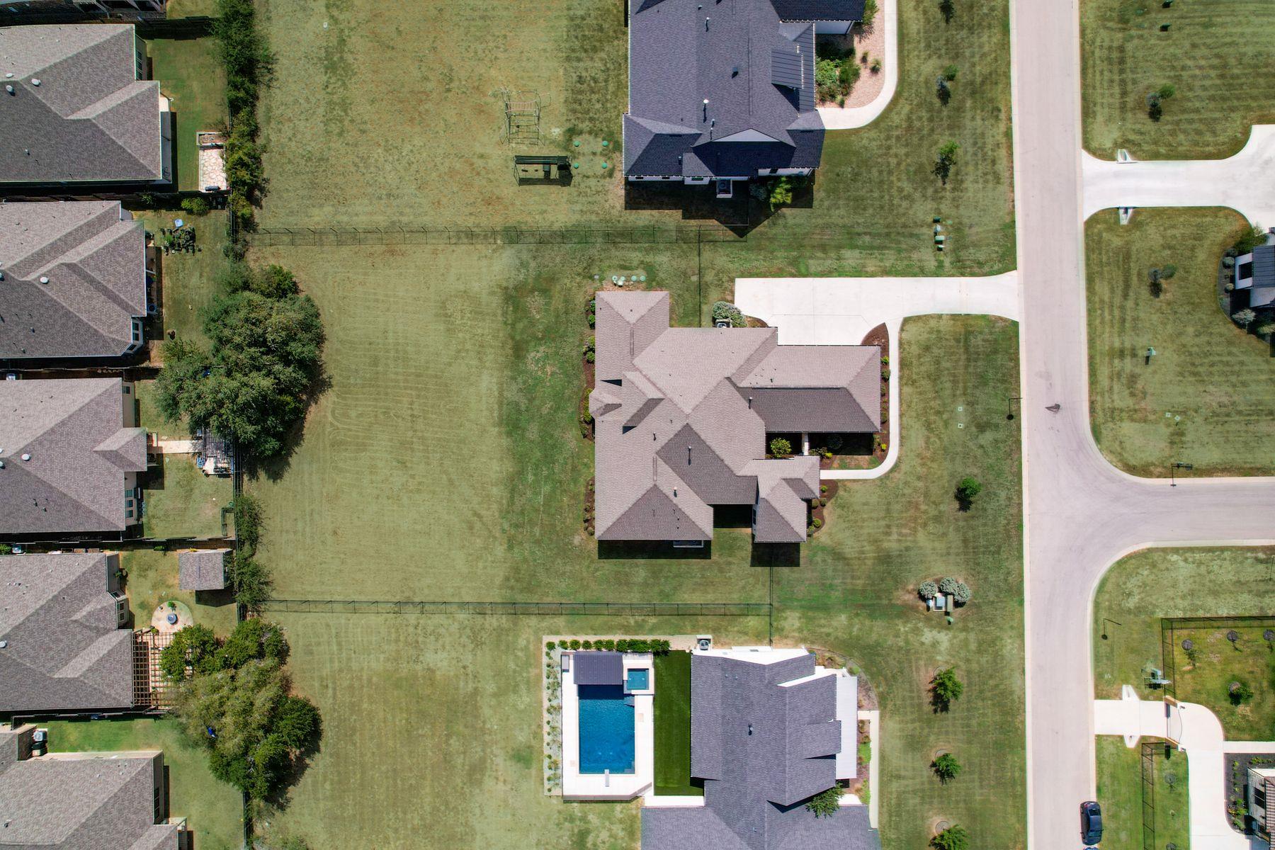 227 Dally Ct, Dripping Springs, TX 78620