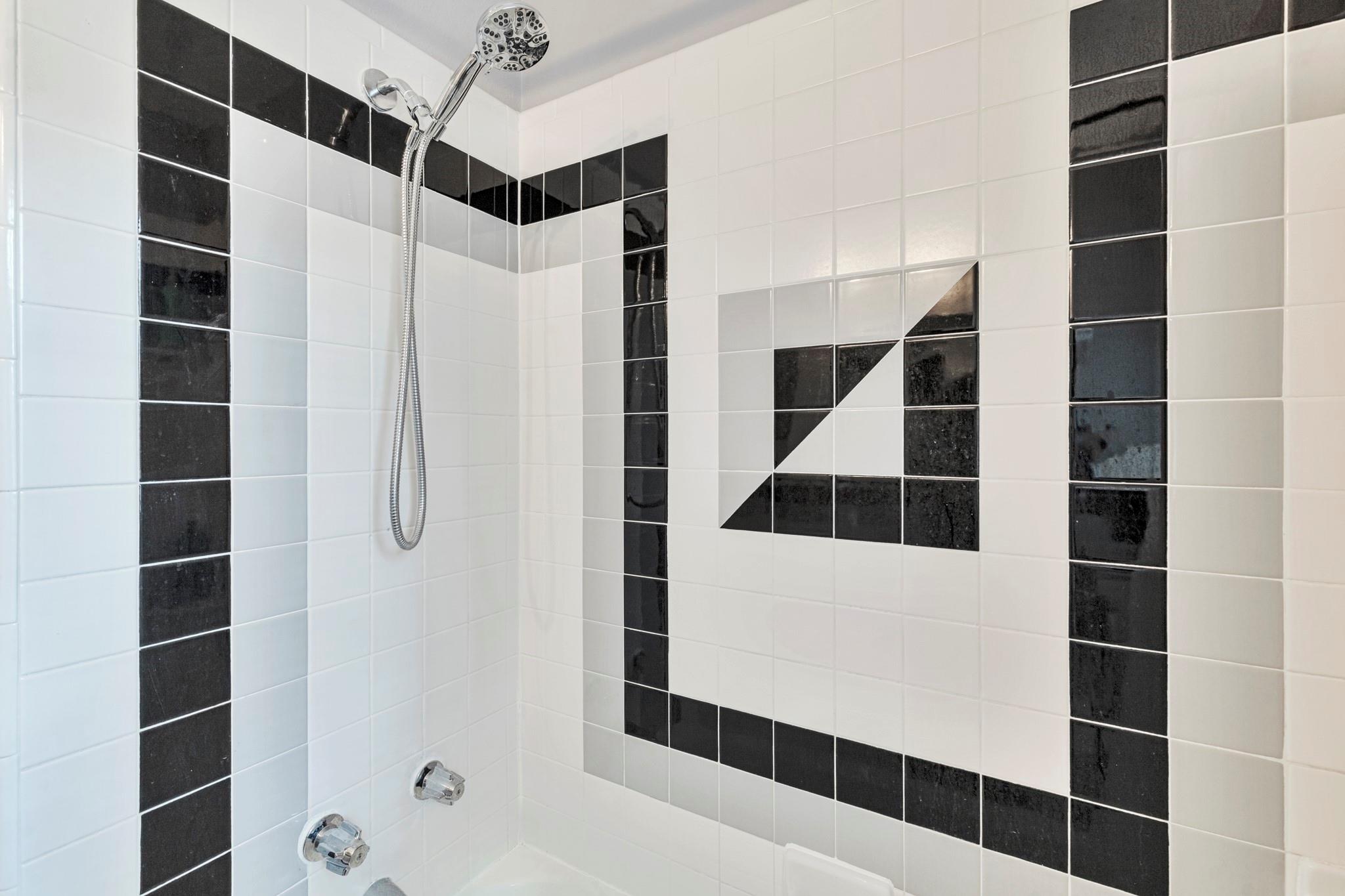 1715 W Saint Johns Ave, Austin, TX 78757