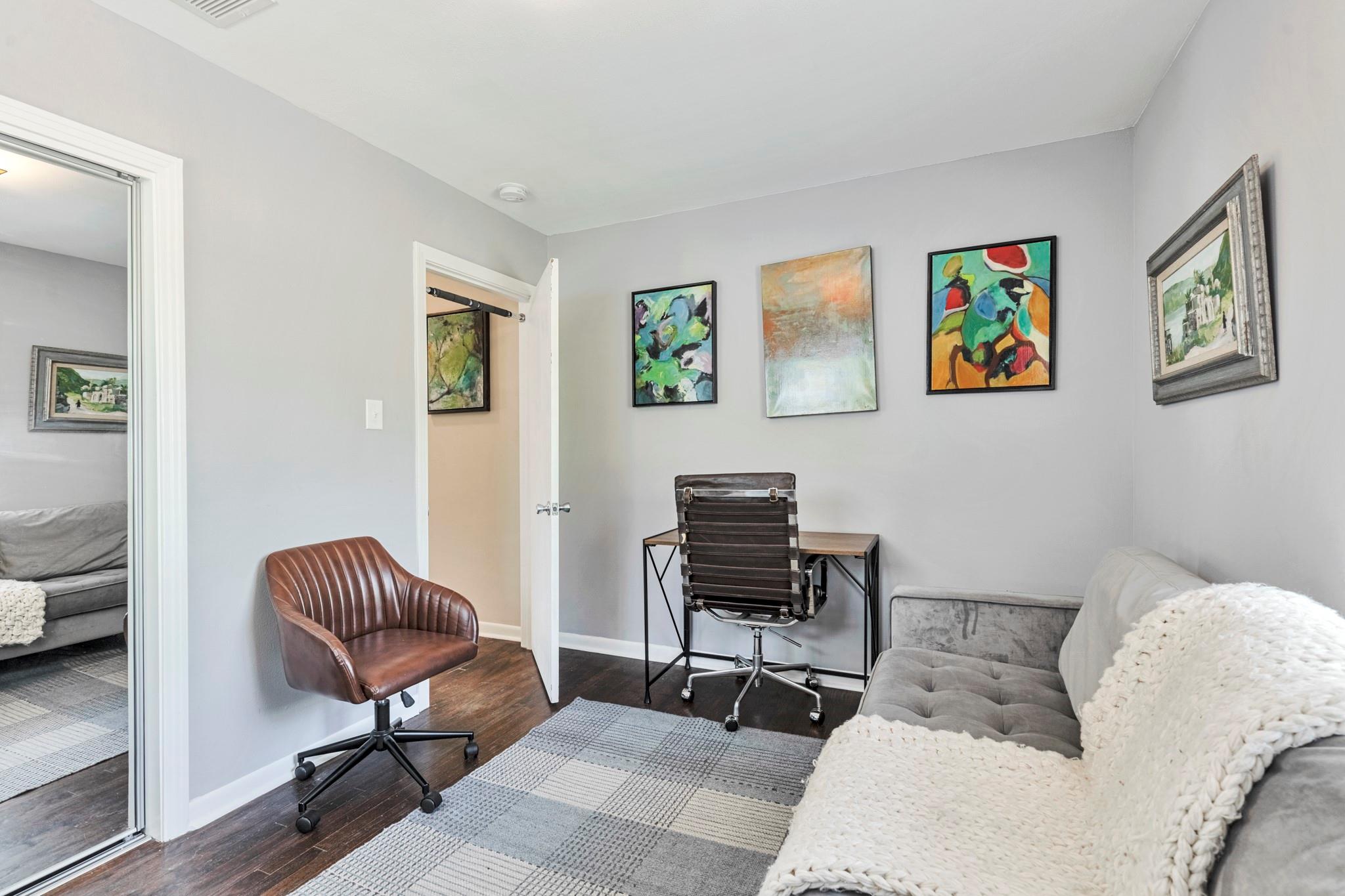 1715 W Saint Johns Ave, Austin, TX 78757