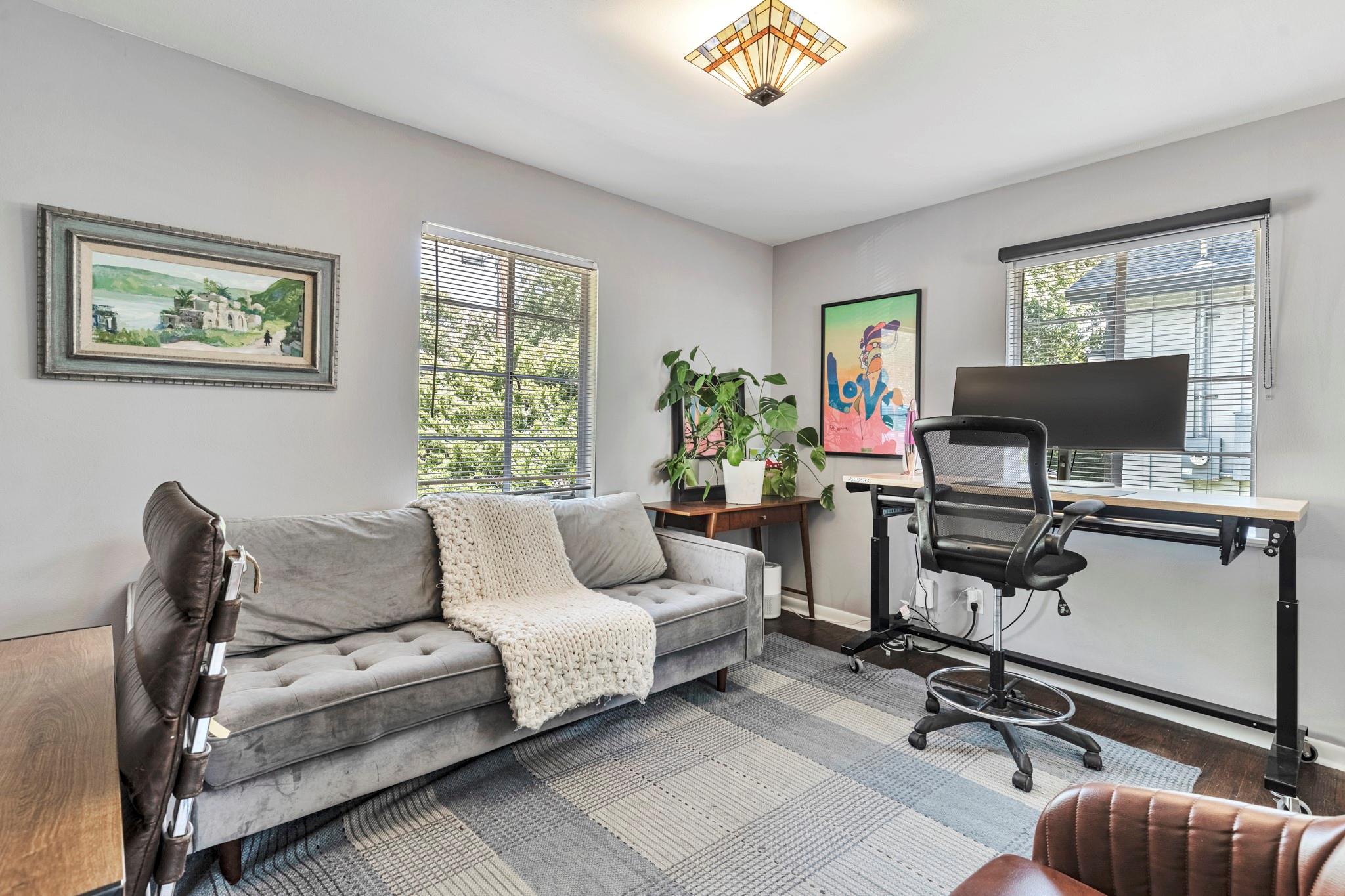 1715 W Saint Johns Ave, Austin, TX 78757