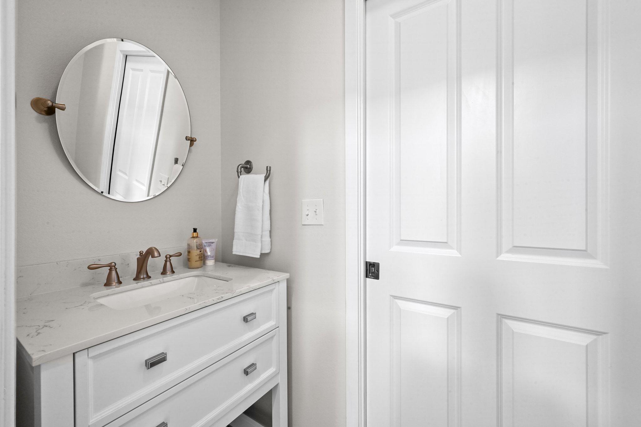 9300 N Madrone Trl, Austin, TX 78737