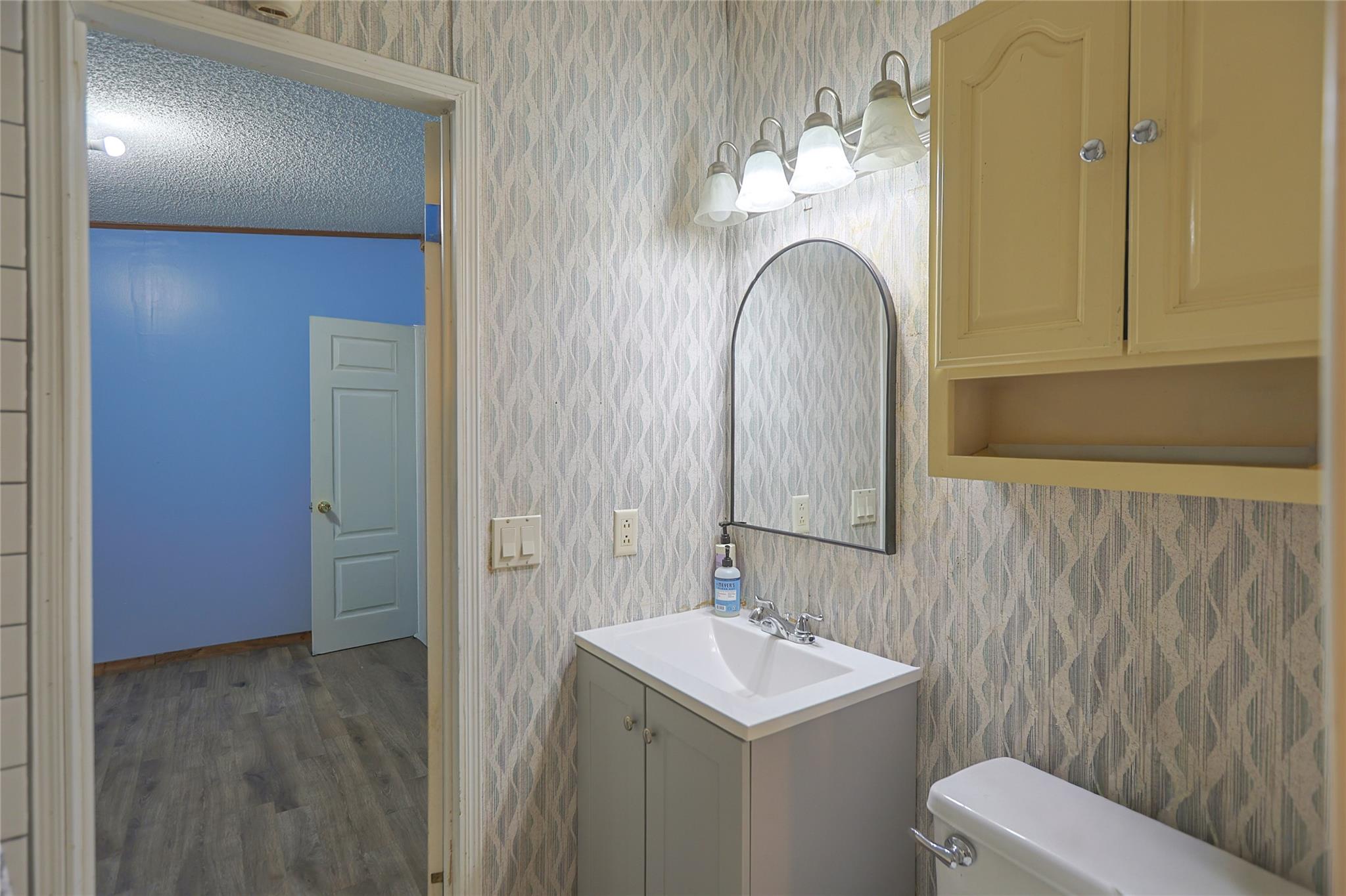 16902 Fagerquist Rd, Del Valle, TX 78617