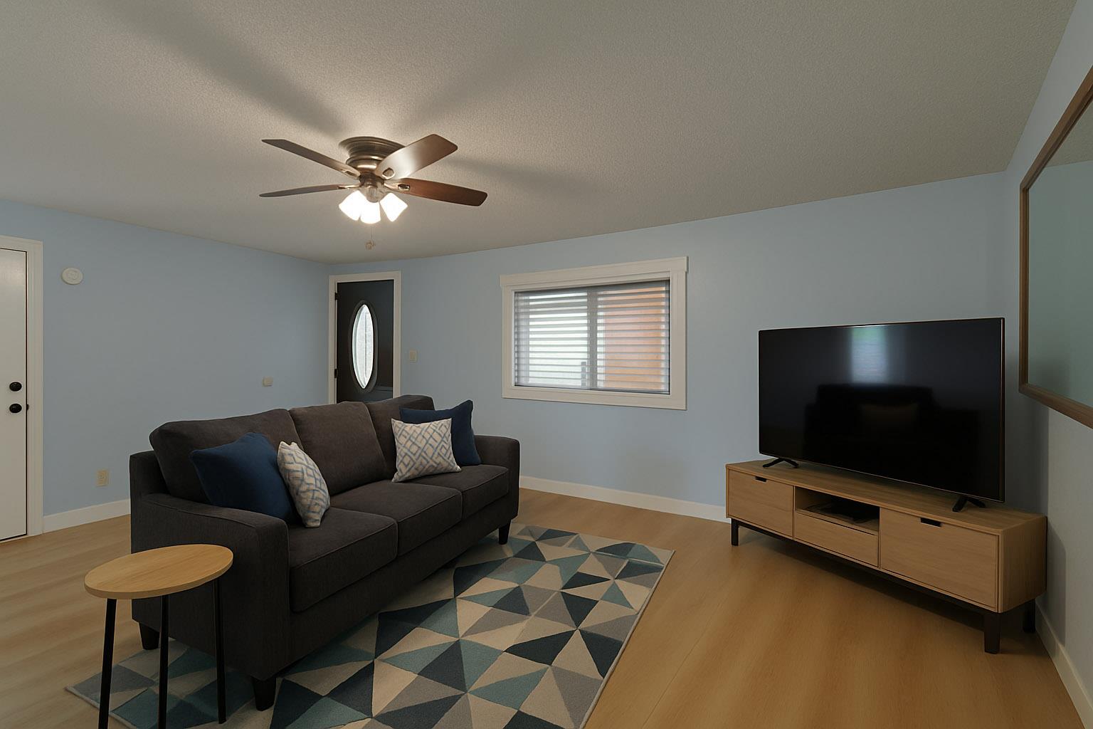 16902 Fagerquist Rd, Del Valle, TX 78617