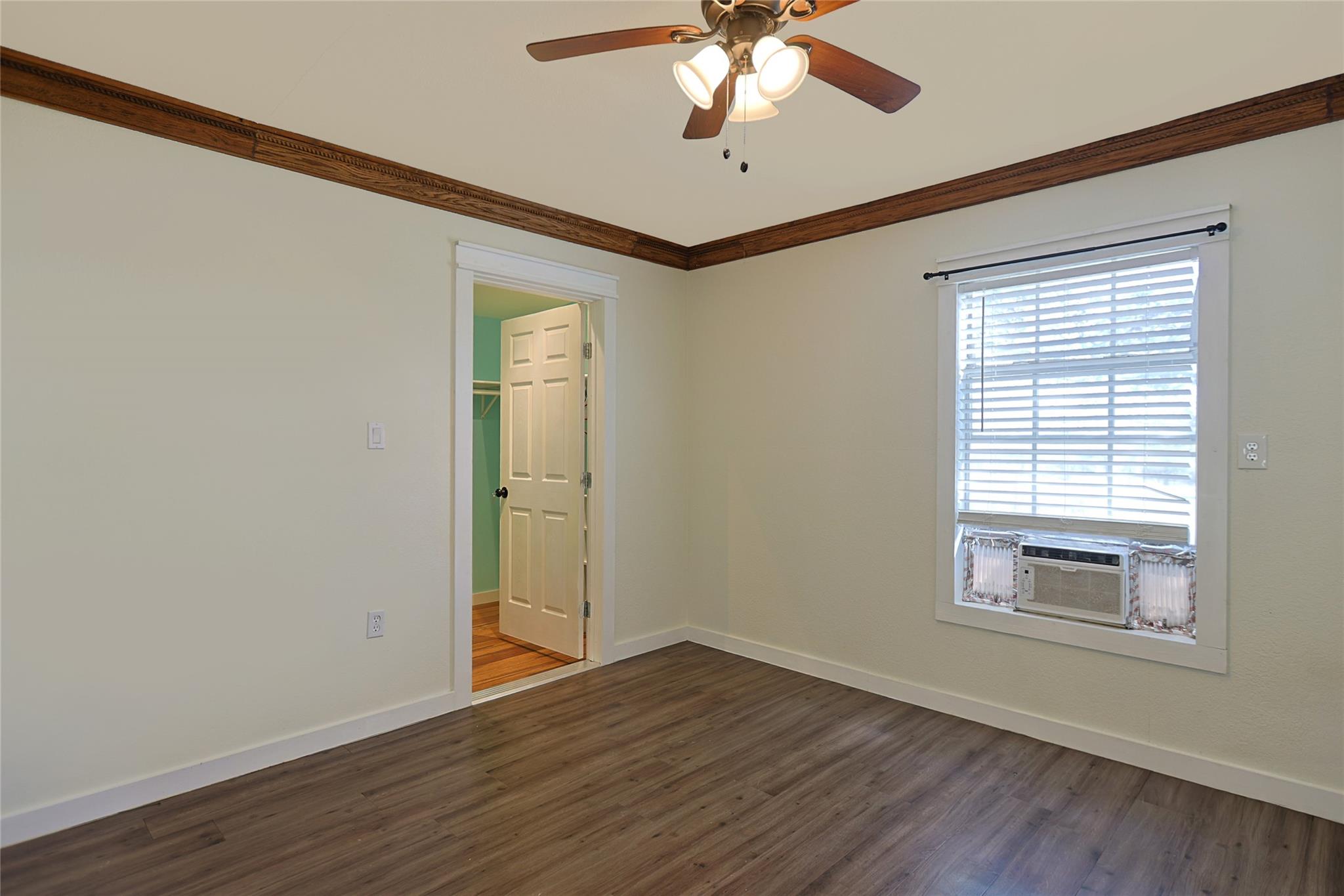 16902 Fagerquist Rd, Del Valle, TX 78617