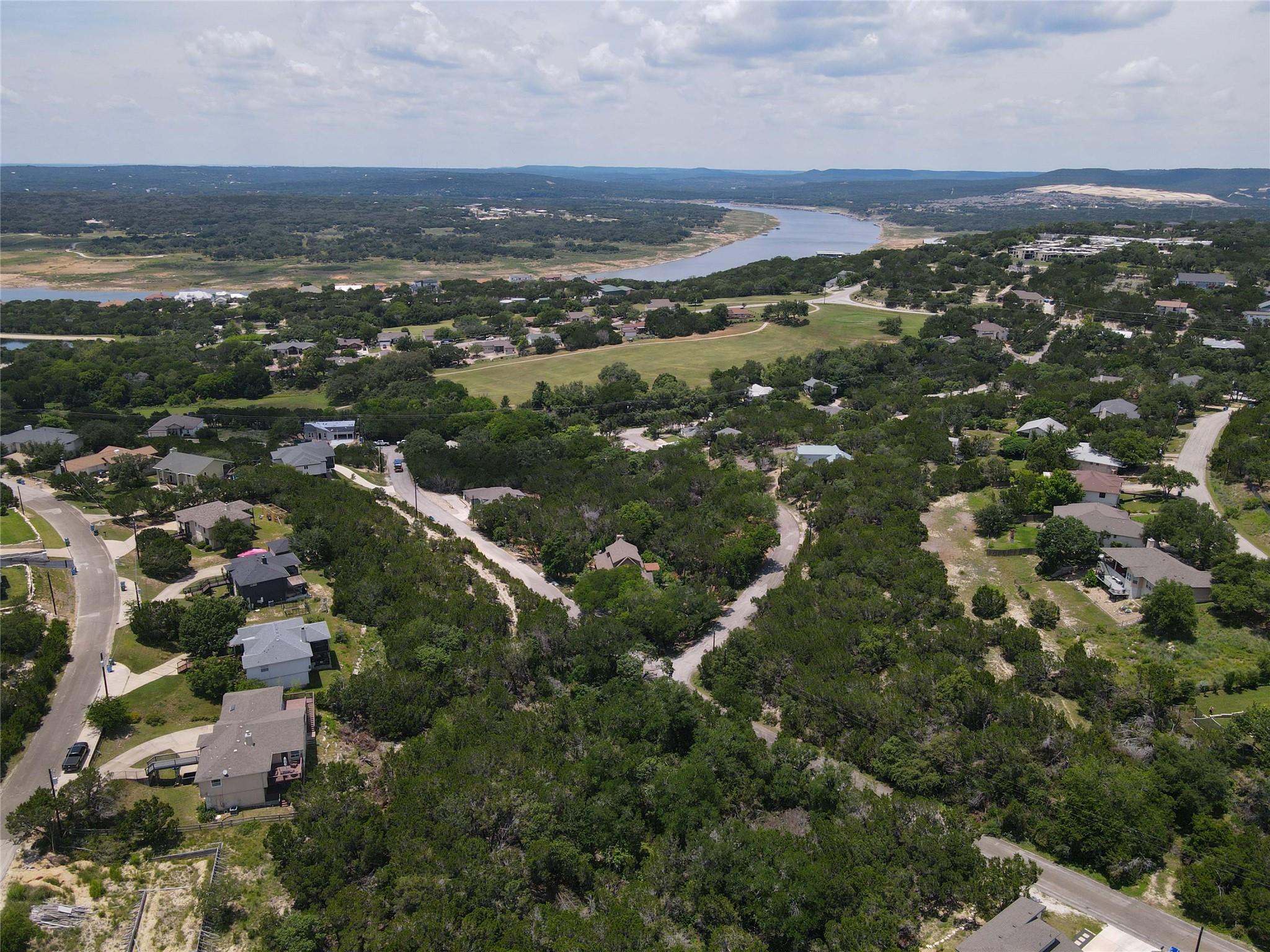 20709 Broken Arrow St, Lago Vista, TX 78645