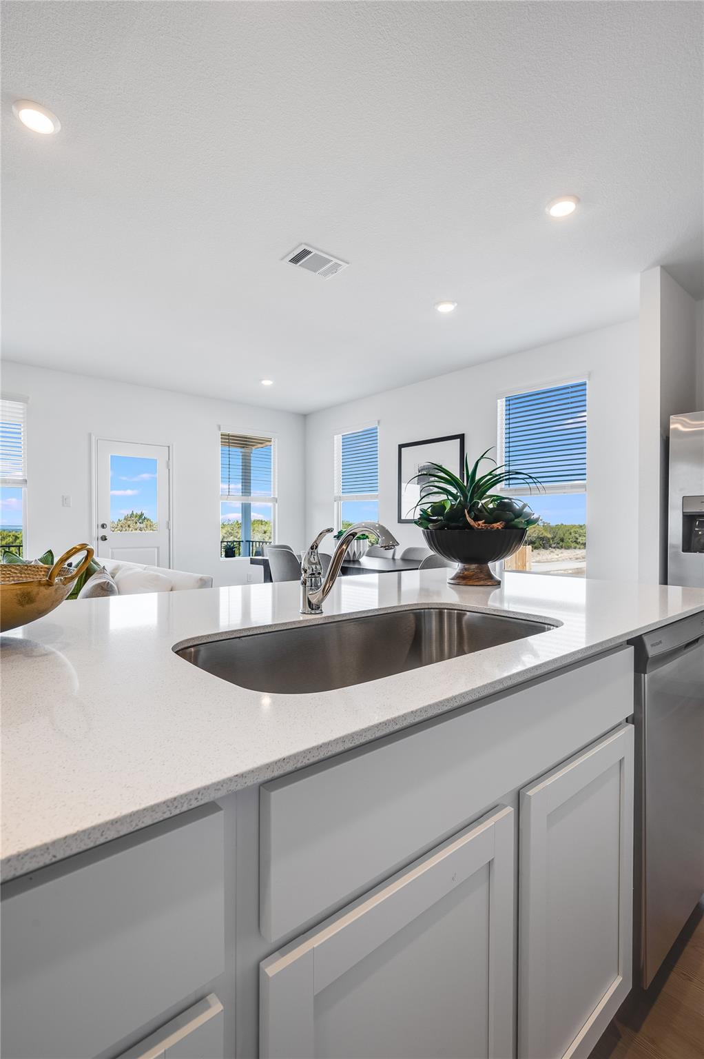 218 Bertram Oaks Rd, Bertram, TX 78605